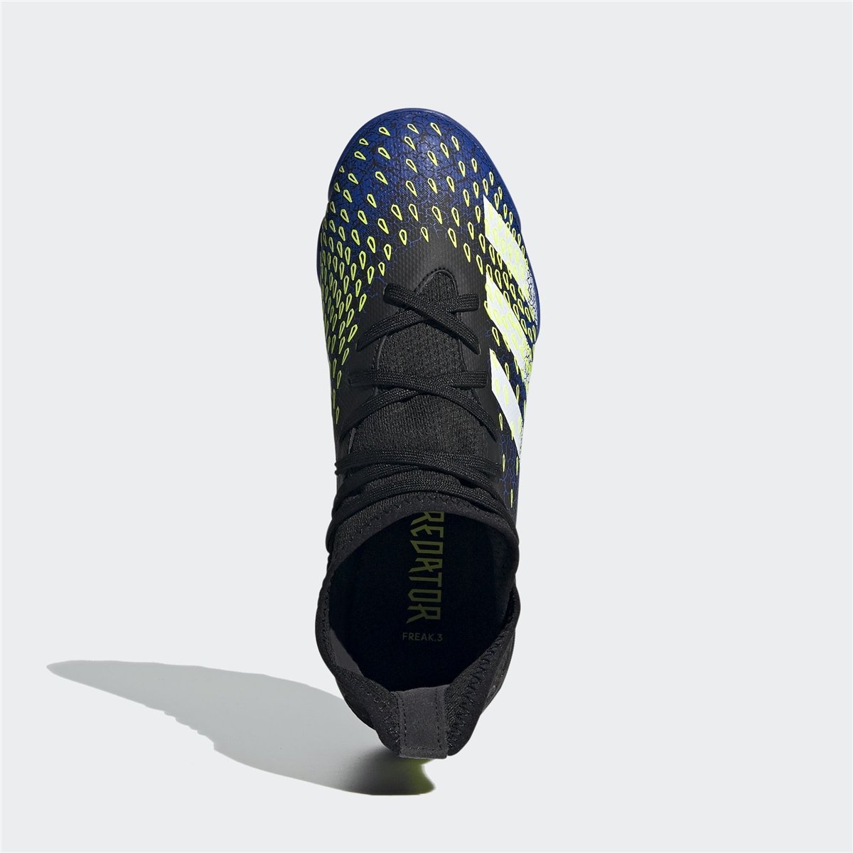 adidas Predator Freak.3 Halı Saha Ayakkabısı