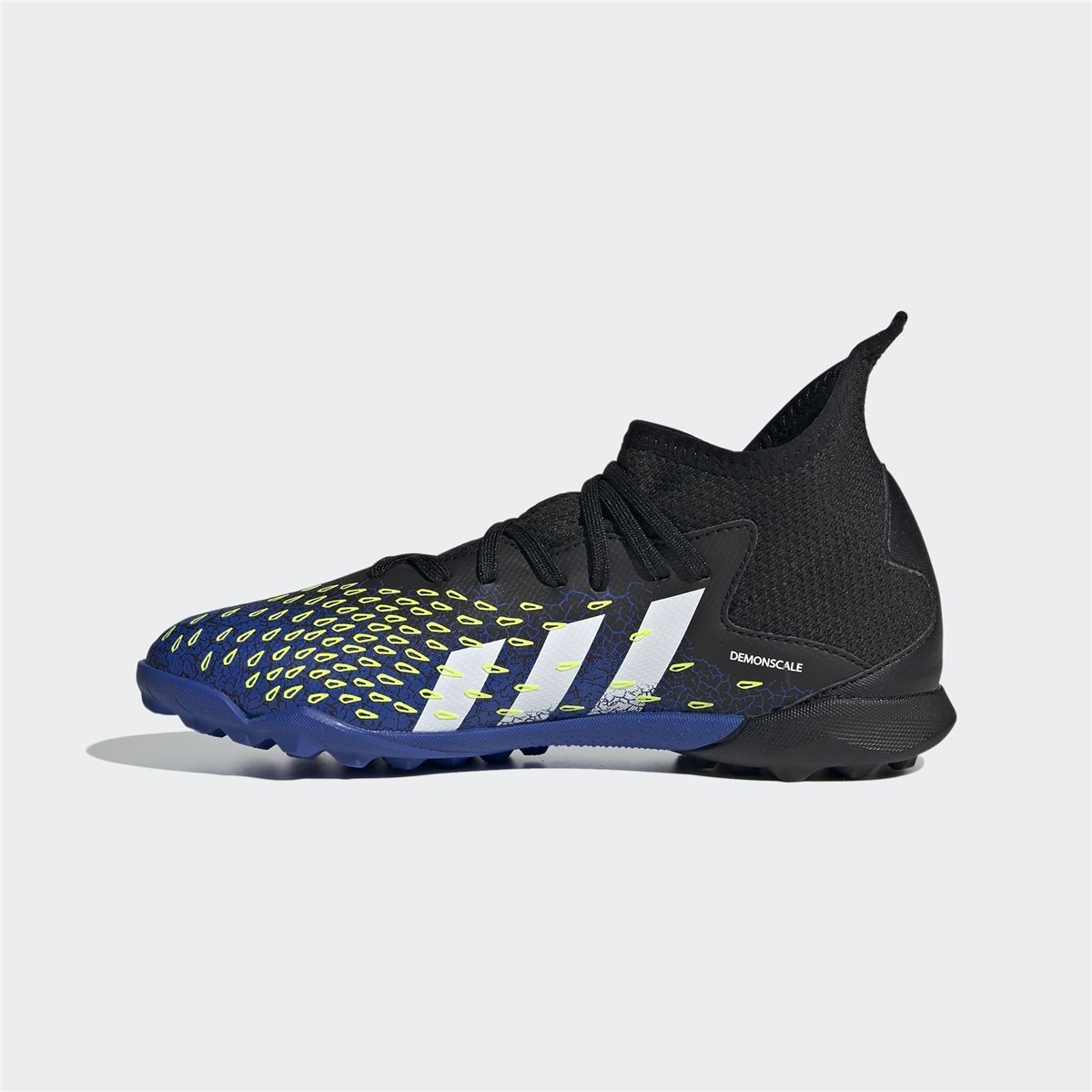 adidas Predator Freak.3 Halı Saha Ayakkabısı