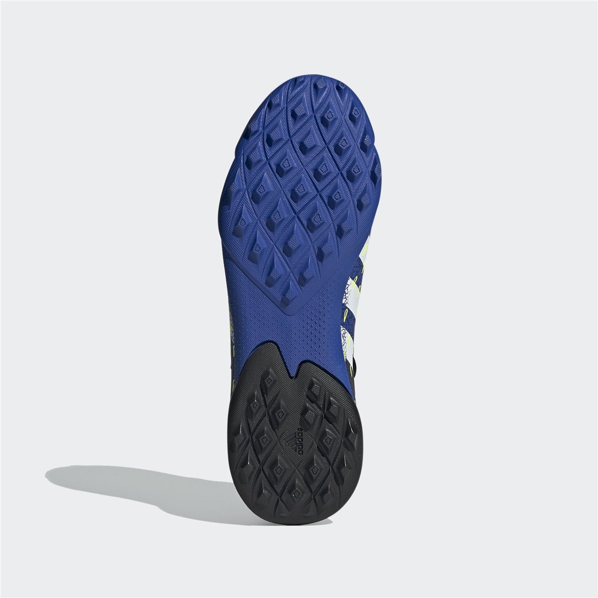 adidas Predator Freak.3 Halı Saha Ayakkabısı