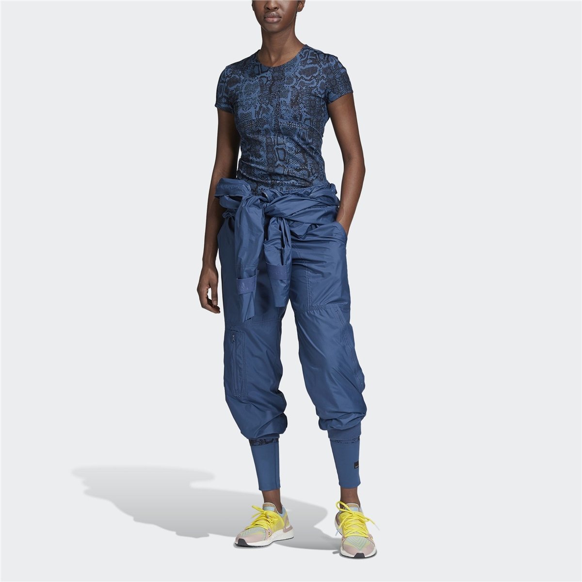 adidas Primeblue Training Kadın Tişört