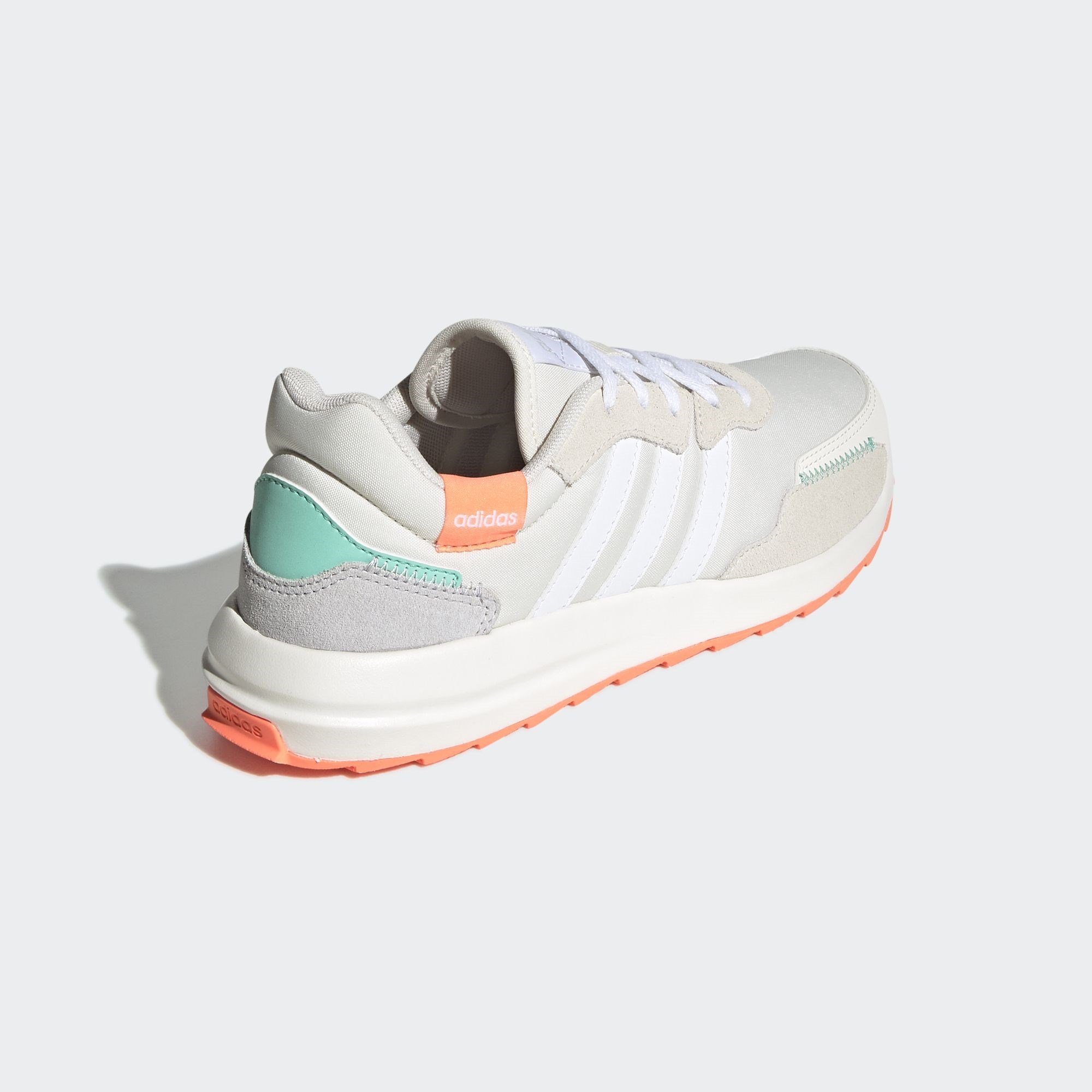 adidas Retrorun Kadın Koşu Ayakkabısı