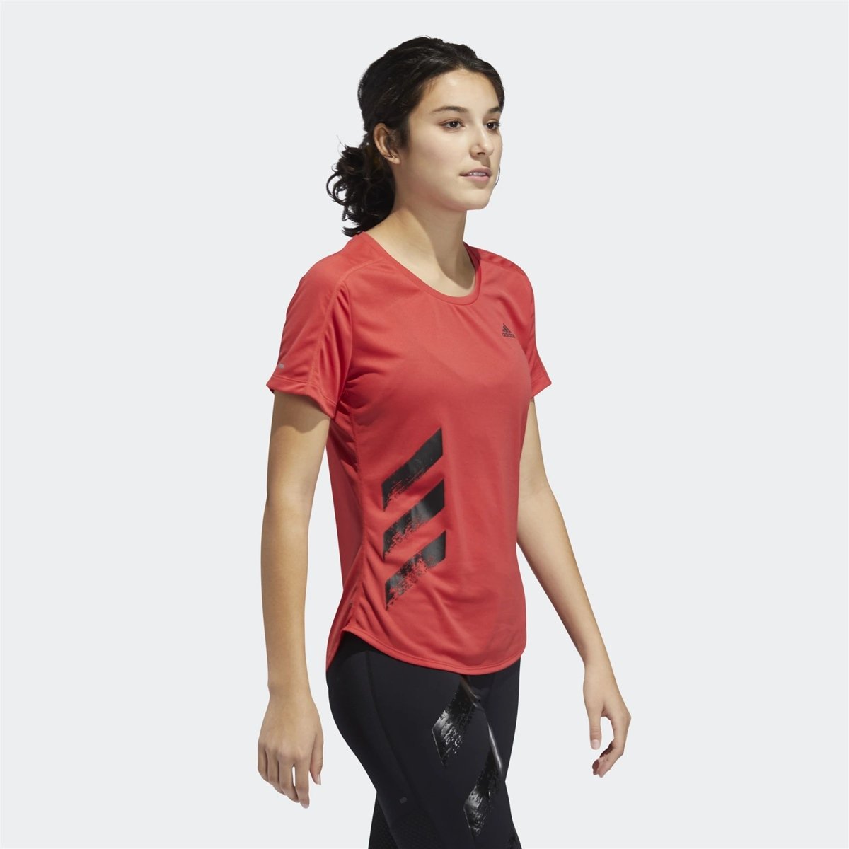 adidas Run IT 3-Stripes Fast Tee Kadın Tişört
