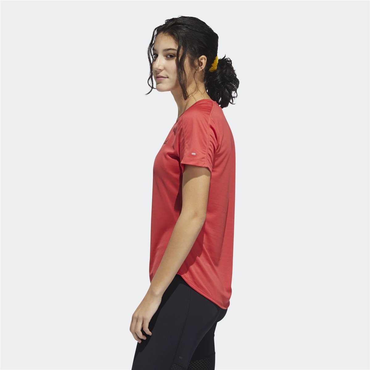 adidas Run IT 3-Stripes Fast Tee Kadın Tişört