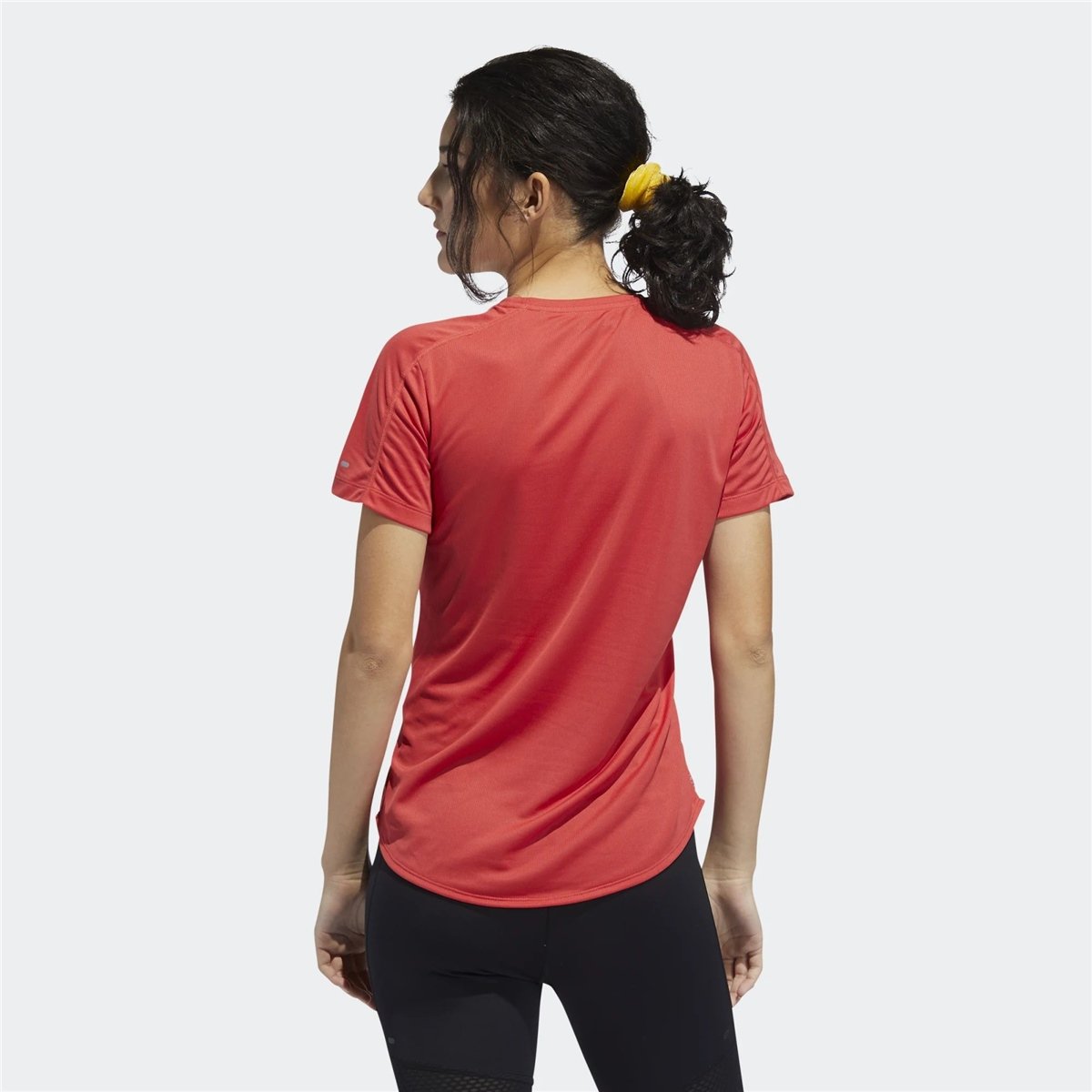adidas Run IT 3-Stripes Fast Tee Kadın Tişört