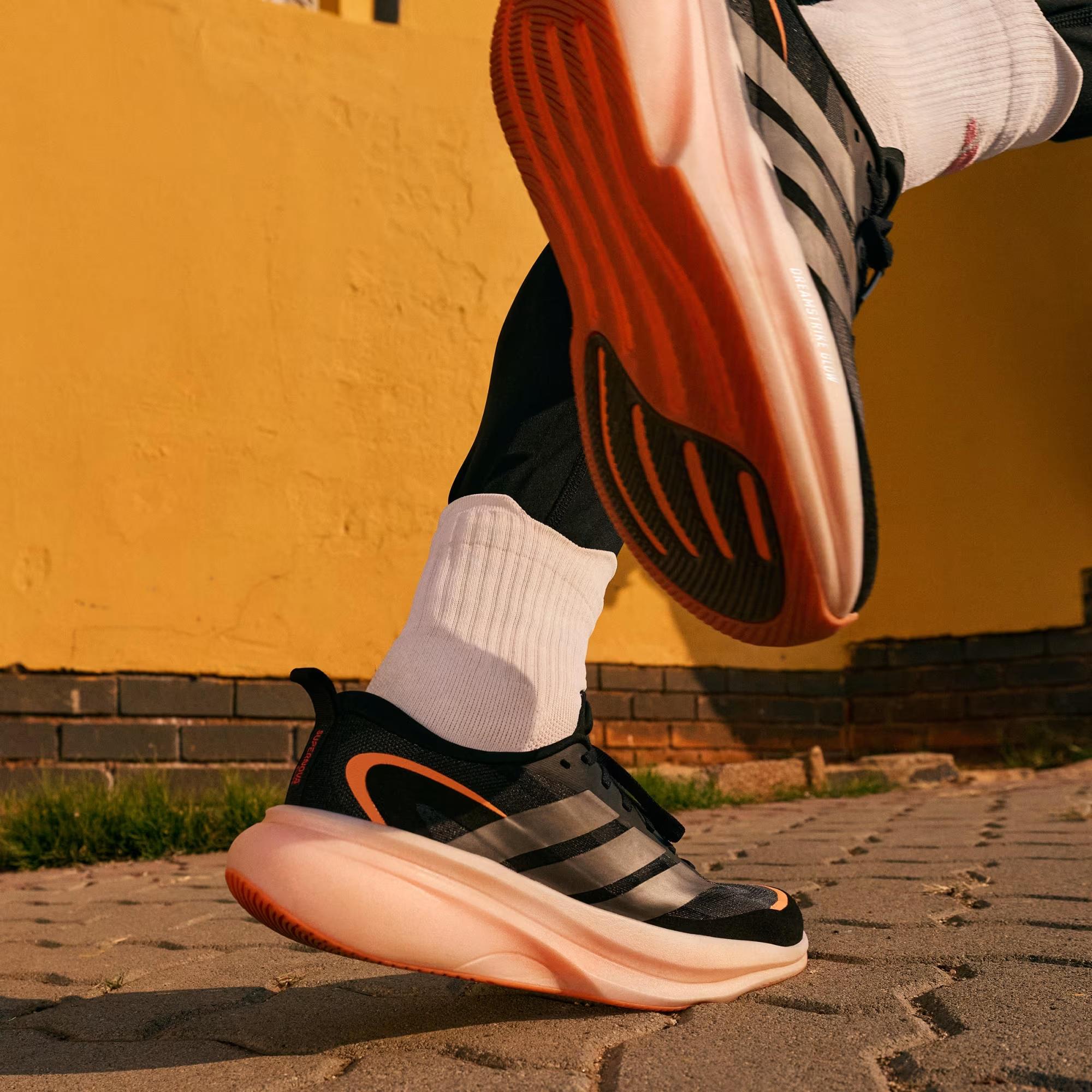 adidas Supernova Glide Erkek Koşu Ayakkabısı