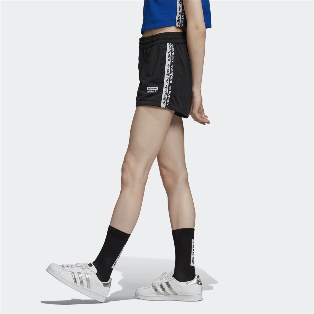 adidas Tape Shorts Kadın Şort