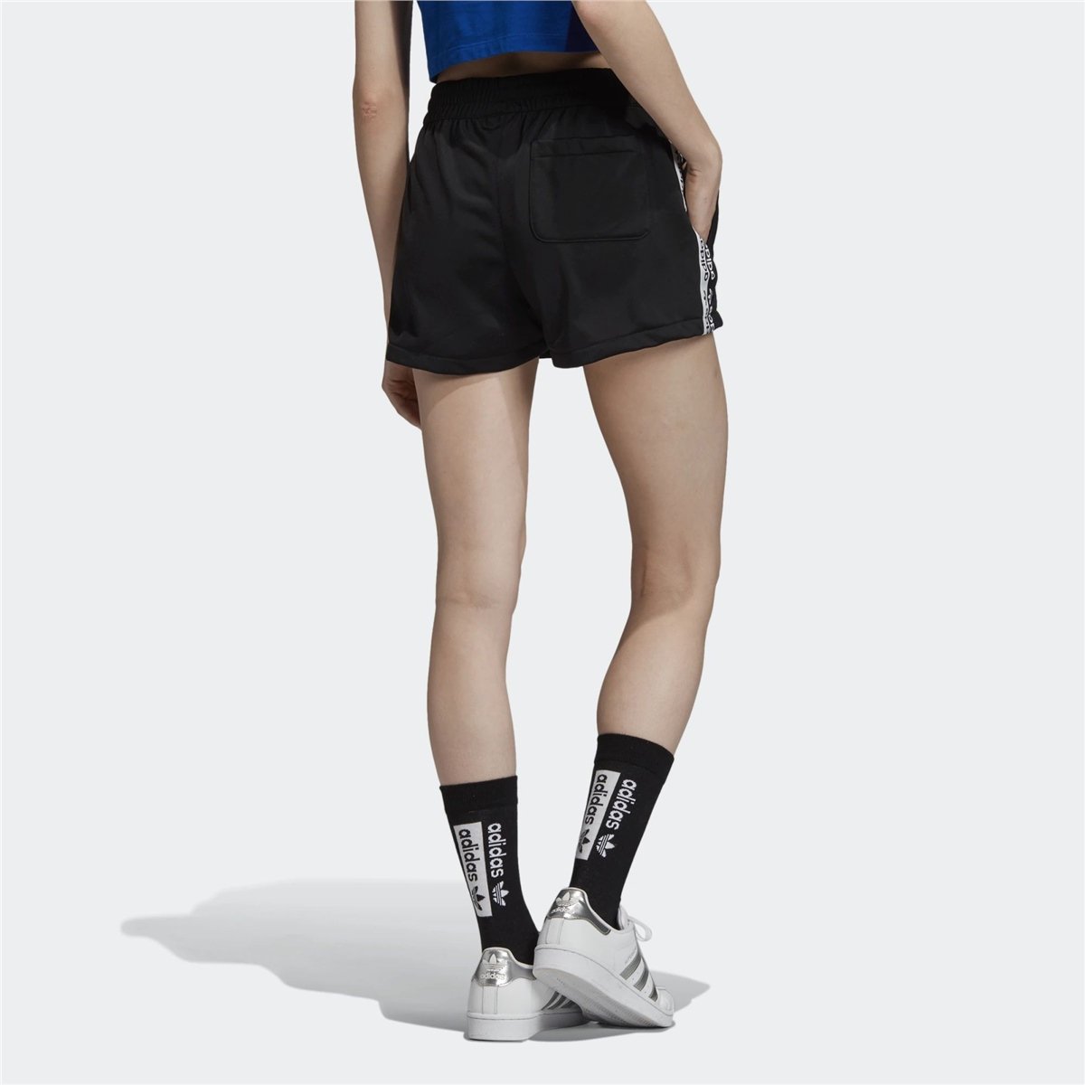 adidas Tape Shorts Kadın Şort