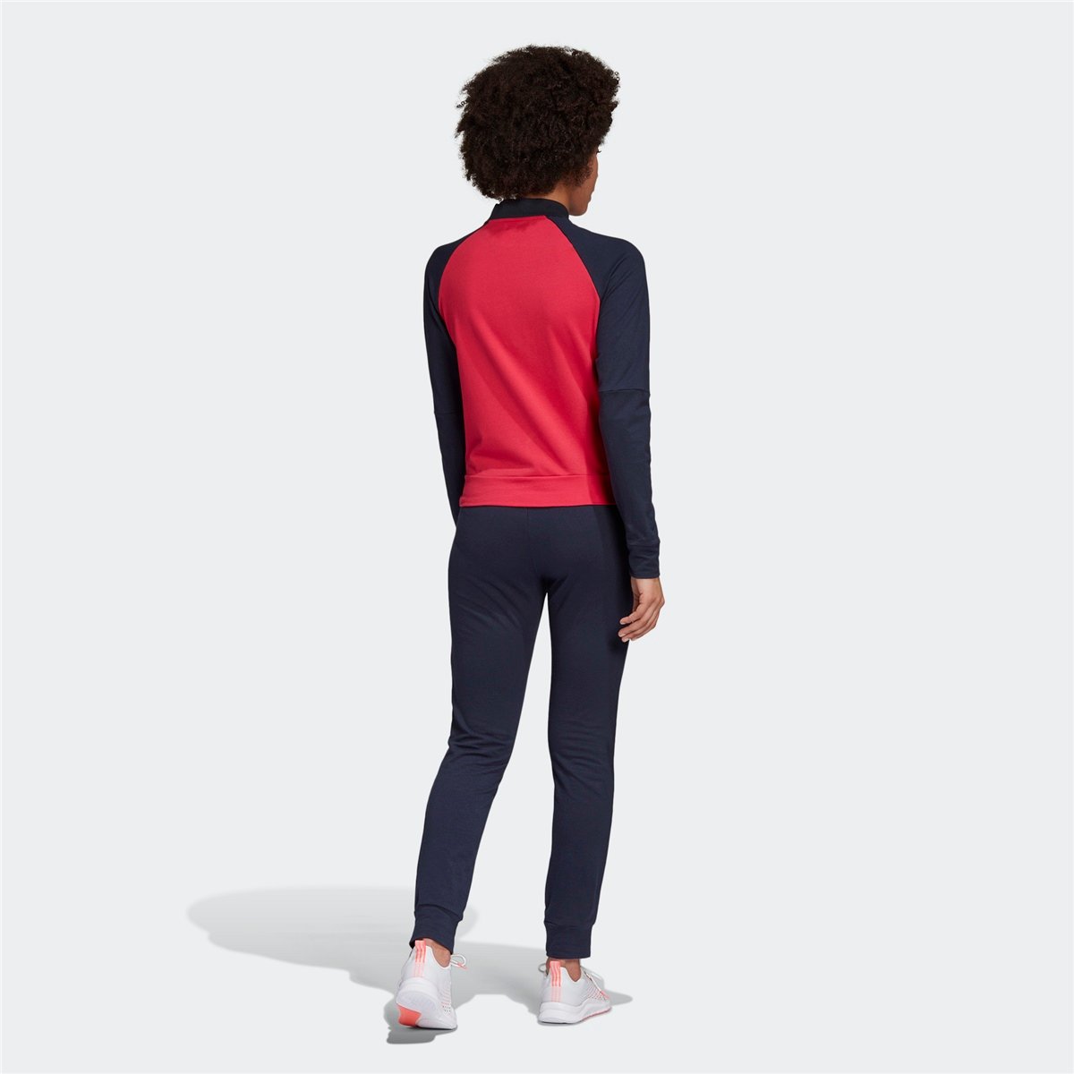 adidas WTS New CO Mark Kadın Eşofman Takımı