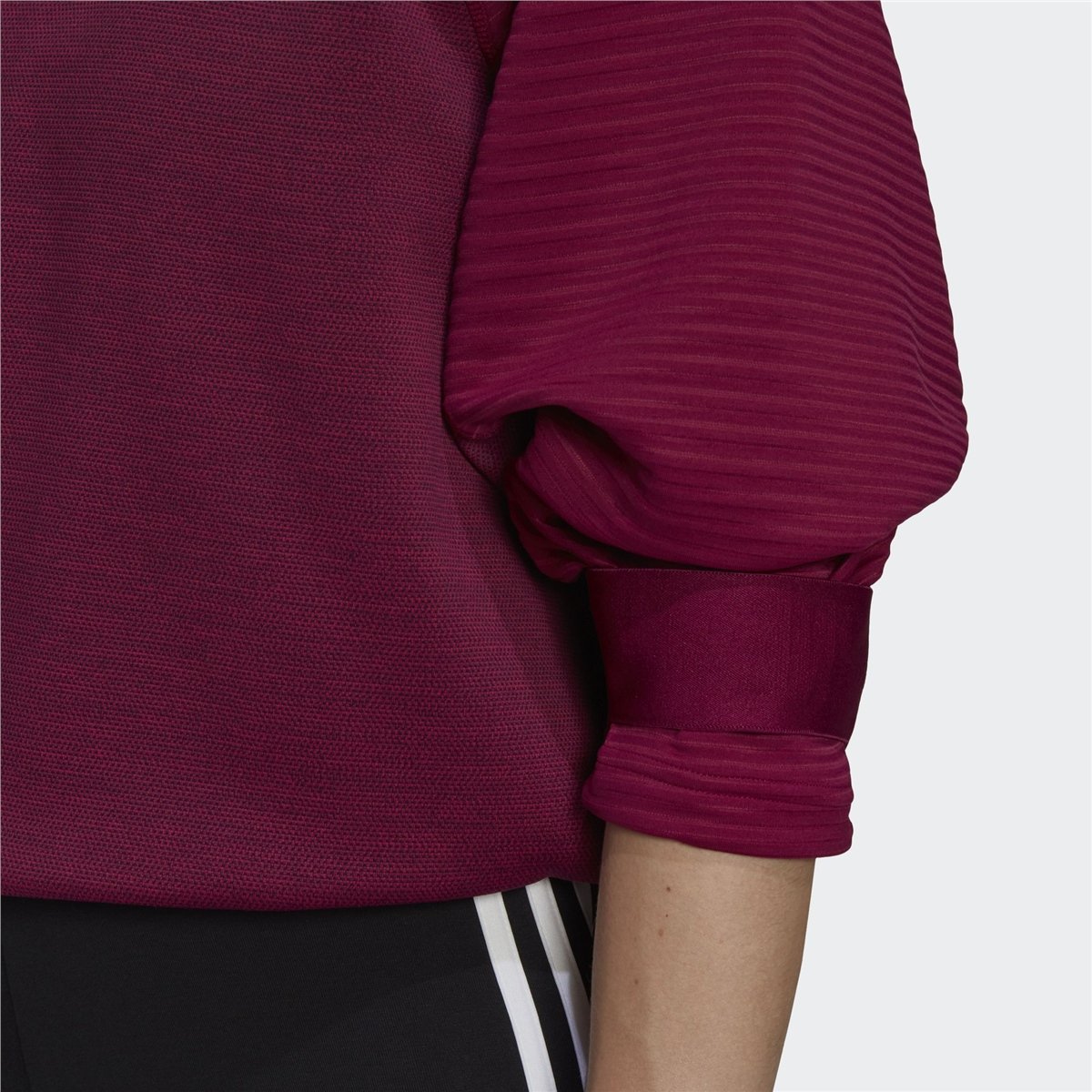 adidas Z.N.E. Cold.Rdy Athletics Crew Kadın Sweatshirt