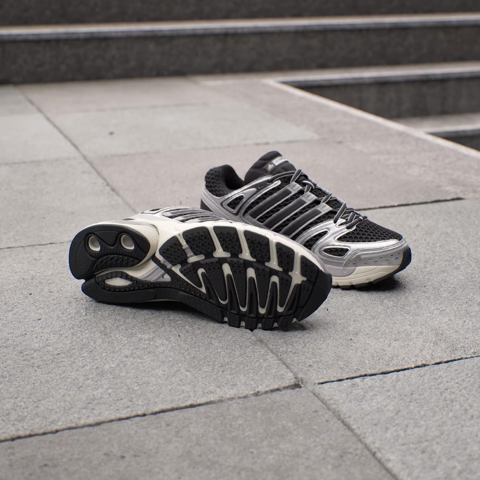 ADISTAR CONTROL 5 - ADIDAS SIYAH