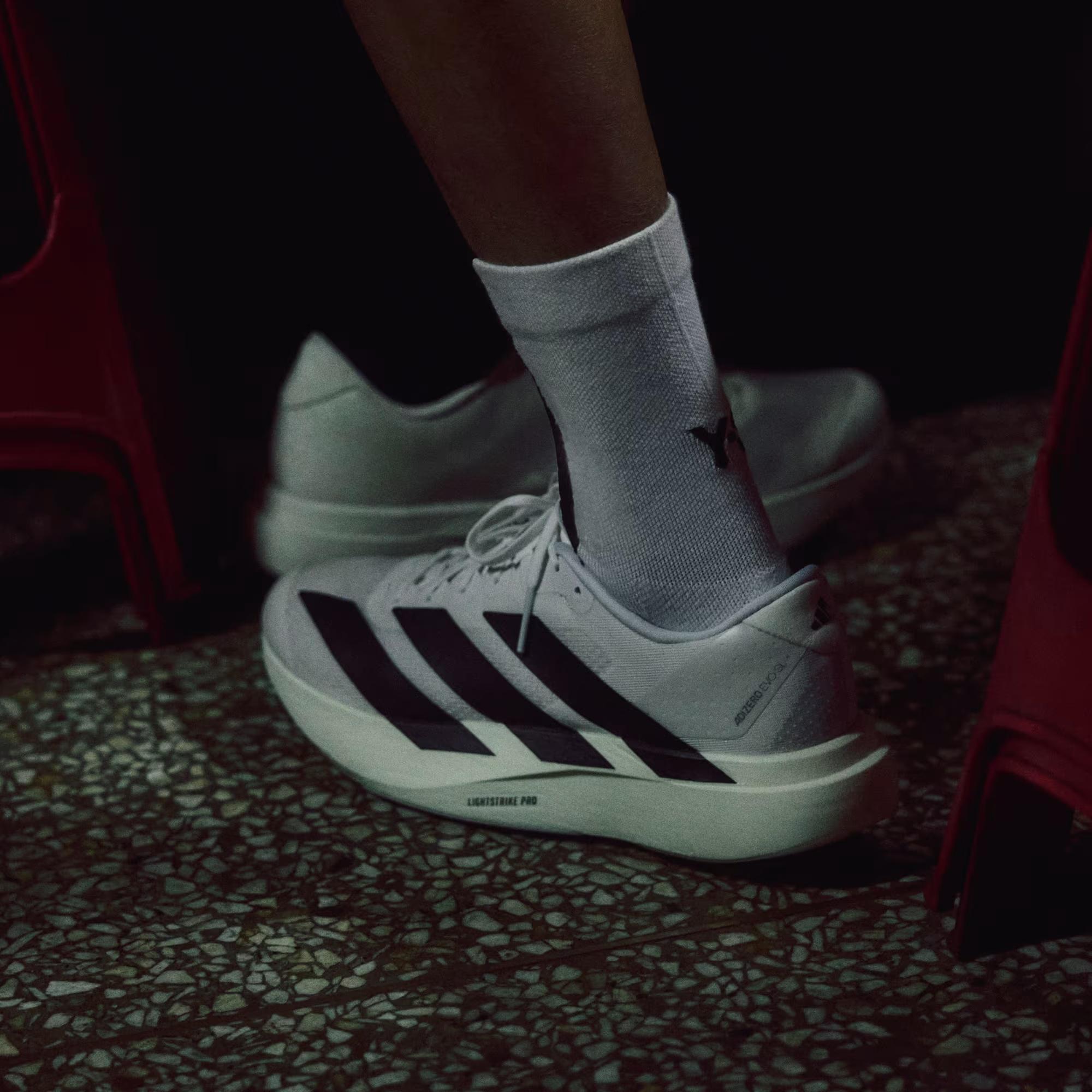 adizero Evo SL W - ADIDAS SIYAH