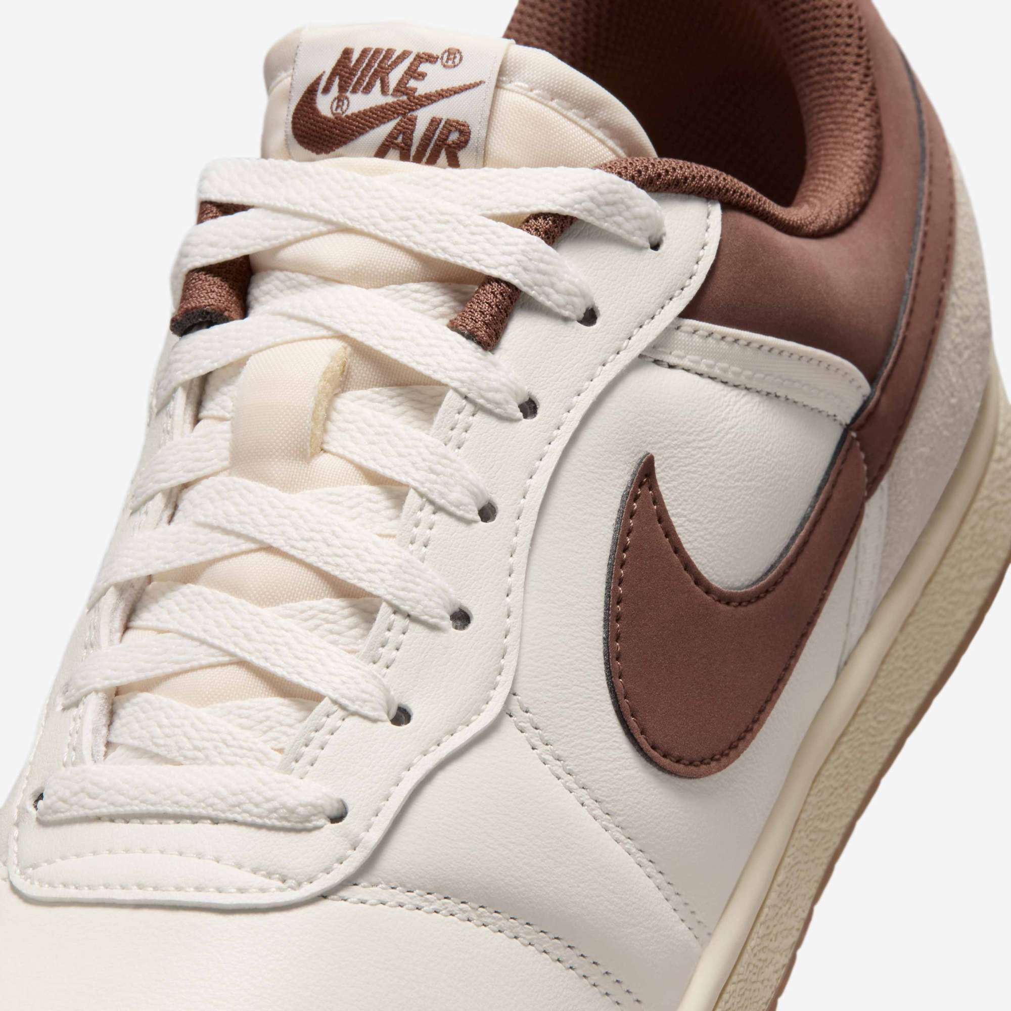 AIR JORDAN SKYLINE LOW LE - ORANJ