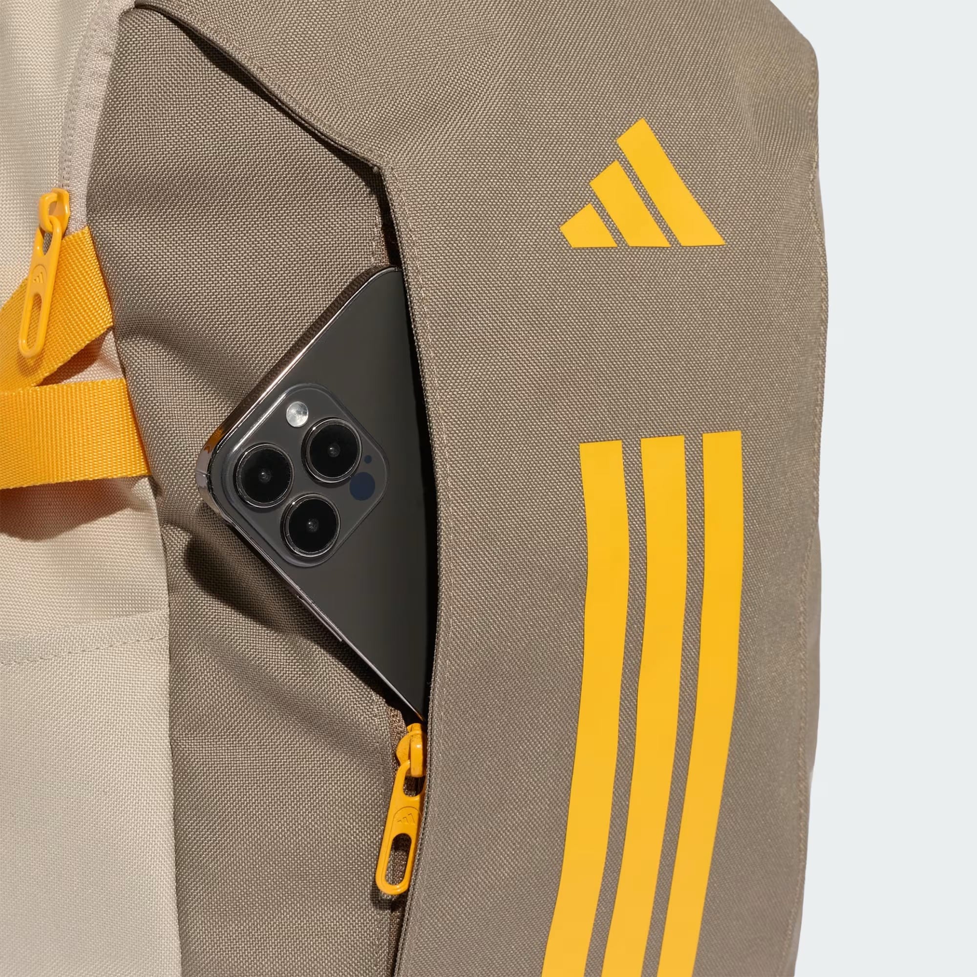APWR VIII - ADIDAS SIYAH