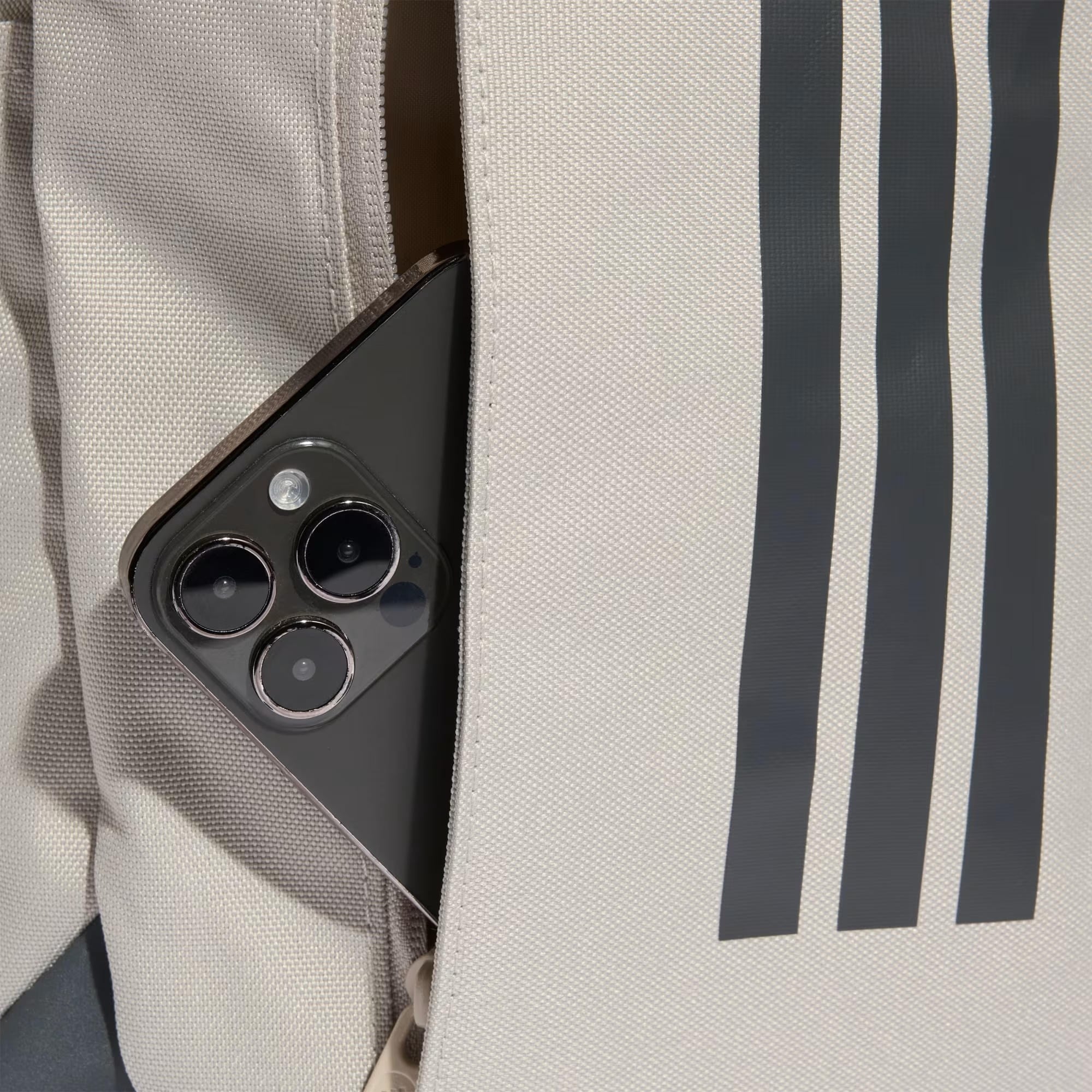 APWR VIII - ADIDAS SIYAH