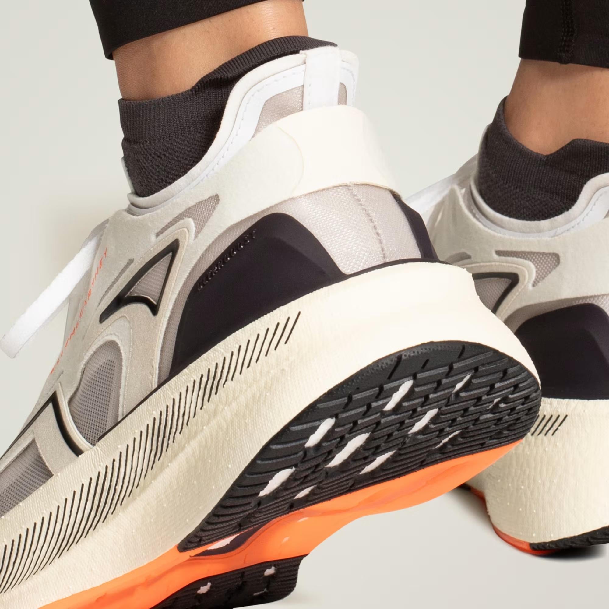aSMC ULTRABOOST 5 - ADIDAS SIYAH