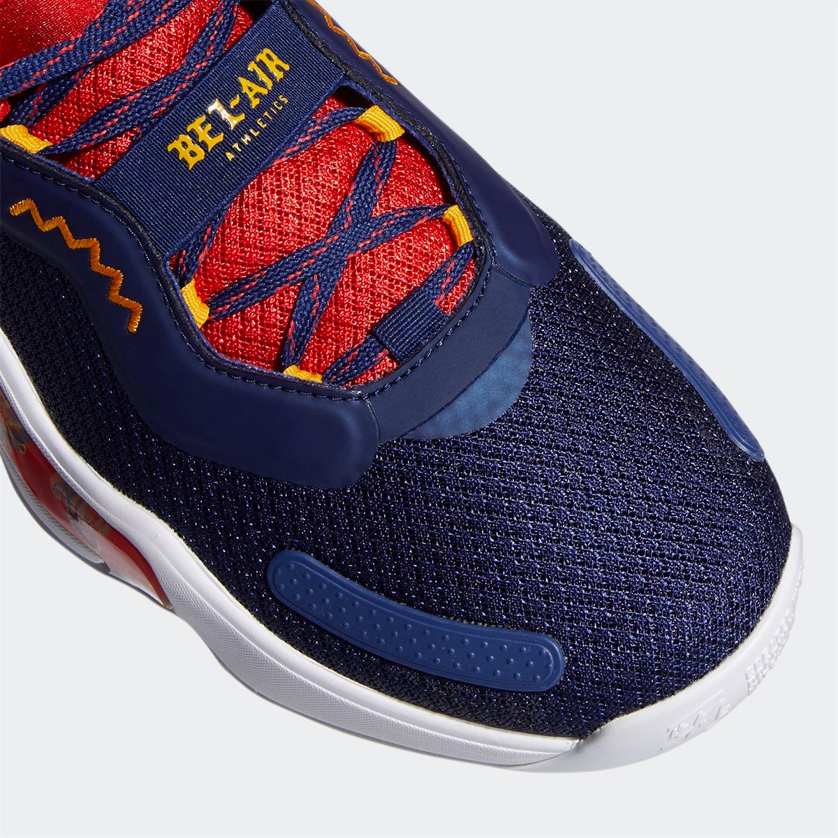D.O.N. Issue 3 - ADIDAS SIYAH