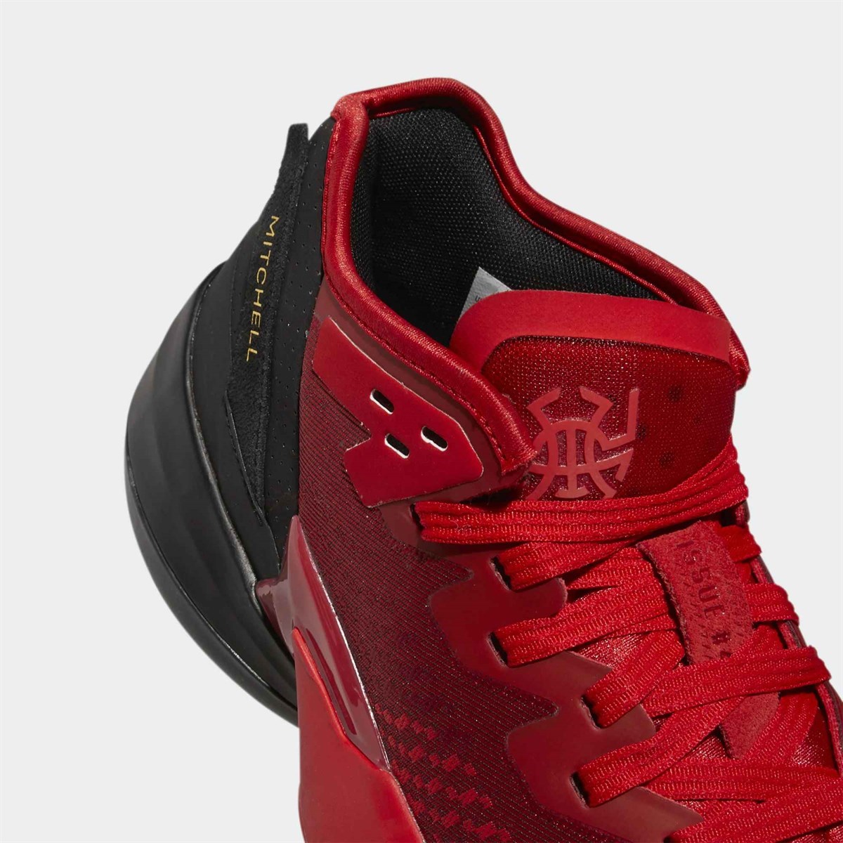D.O.N. Issue 4 - ADIDAS SIYAH