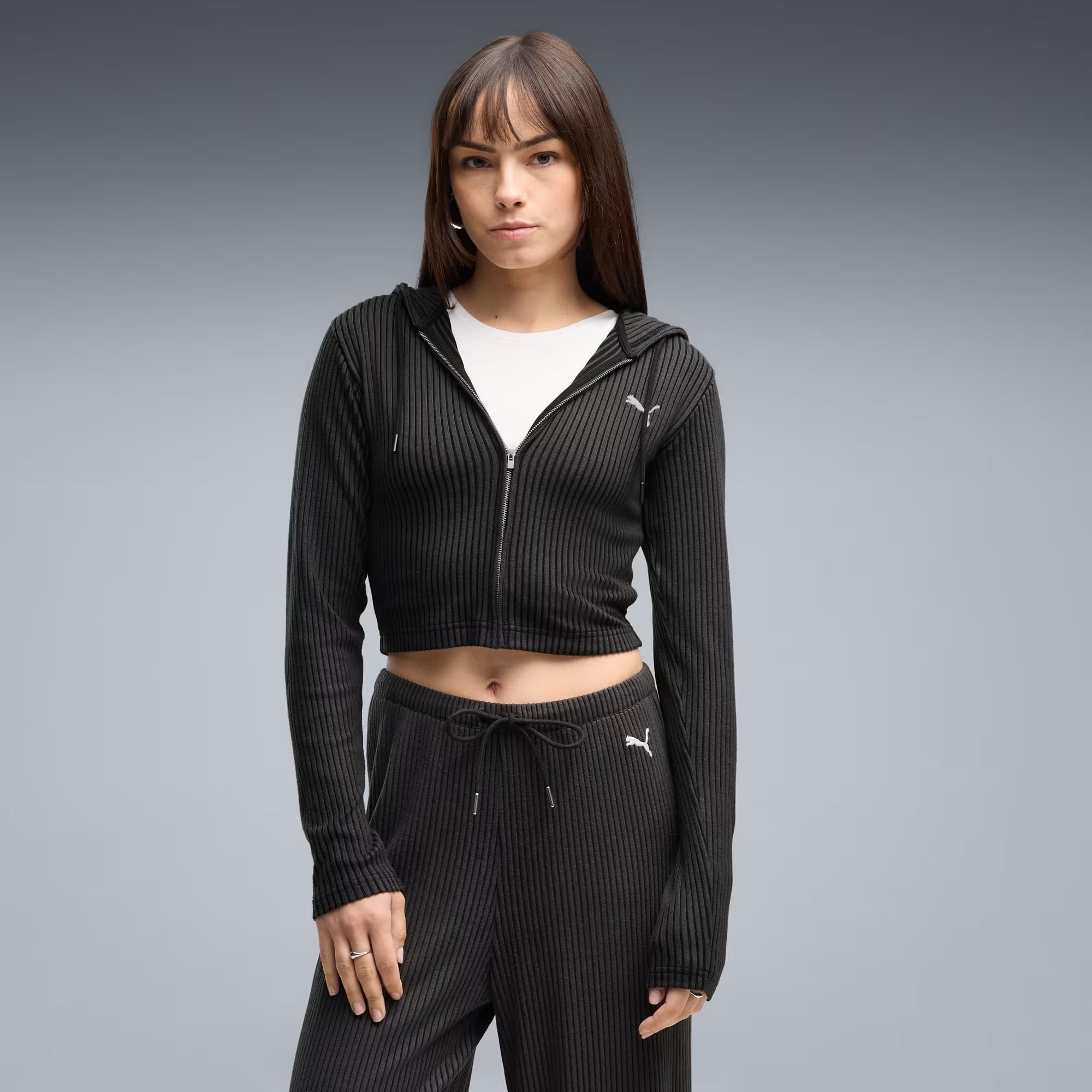 ESS Ribbed Hoodie - PUMA 01
