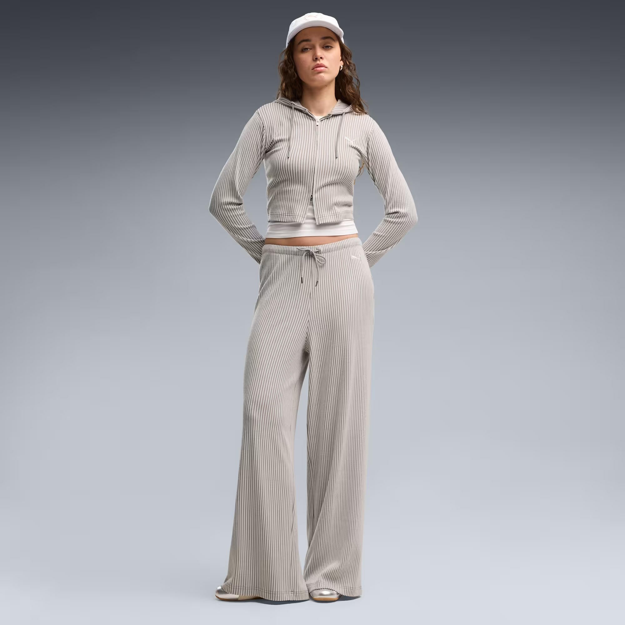 ESS Ribbed Pants - PUMA 81
