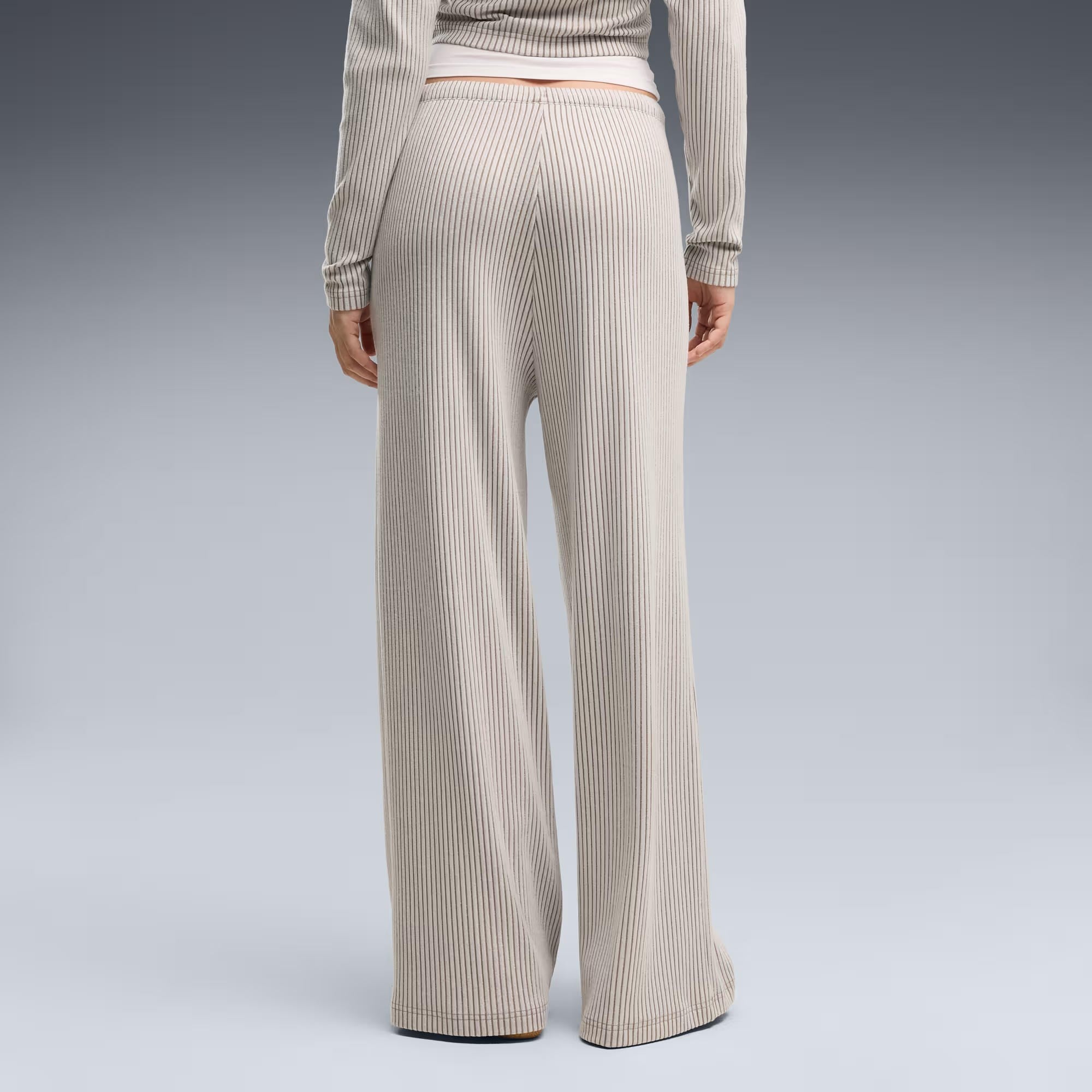 ESS Ribbed Pants - PUMA 81