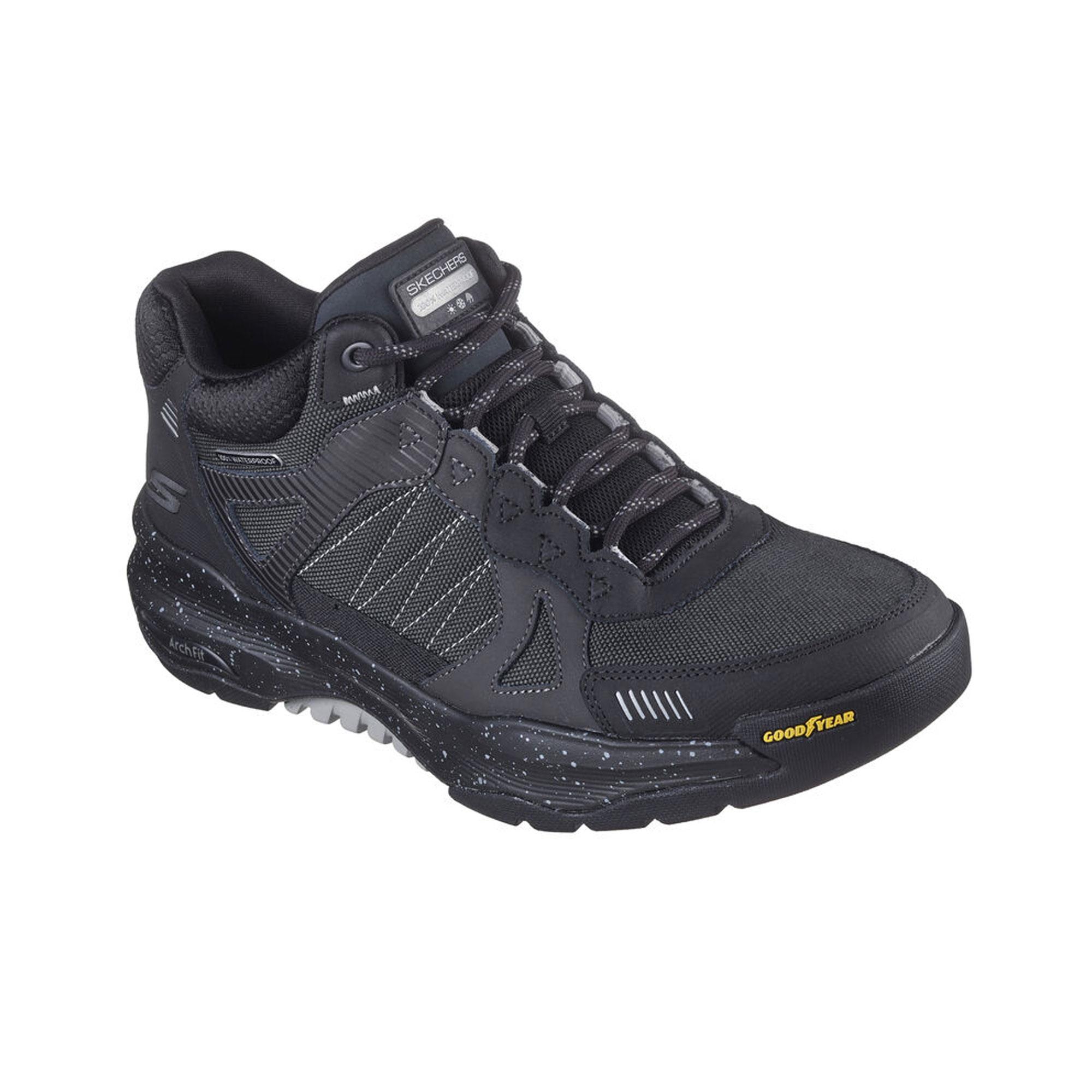 GO WALK ARCH FIT OUTDOOR - BBK