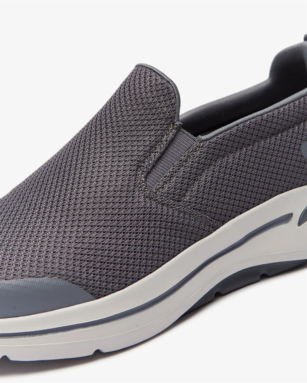 GO WALK ARCH FIT - TOGPATH - CHAR