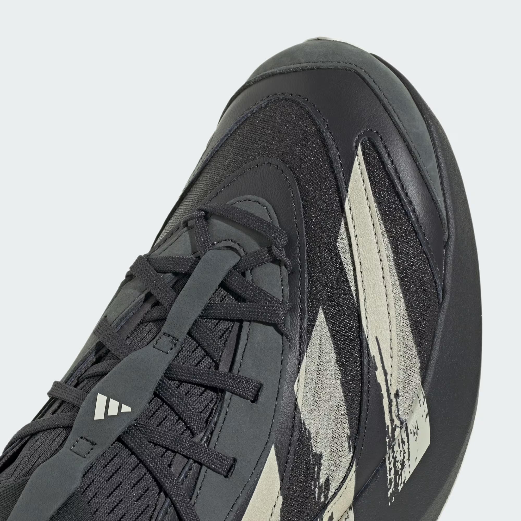 LIGHTBLAZE EVO BRUSHED - ADIDAS SIYAH