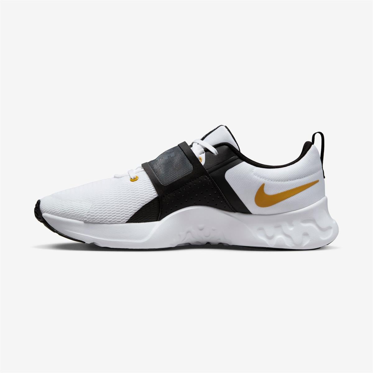 M NIKE RENEW RETALIATION 4 - ORANJ