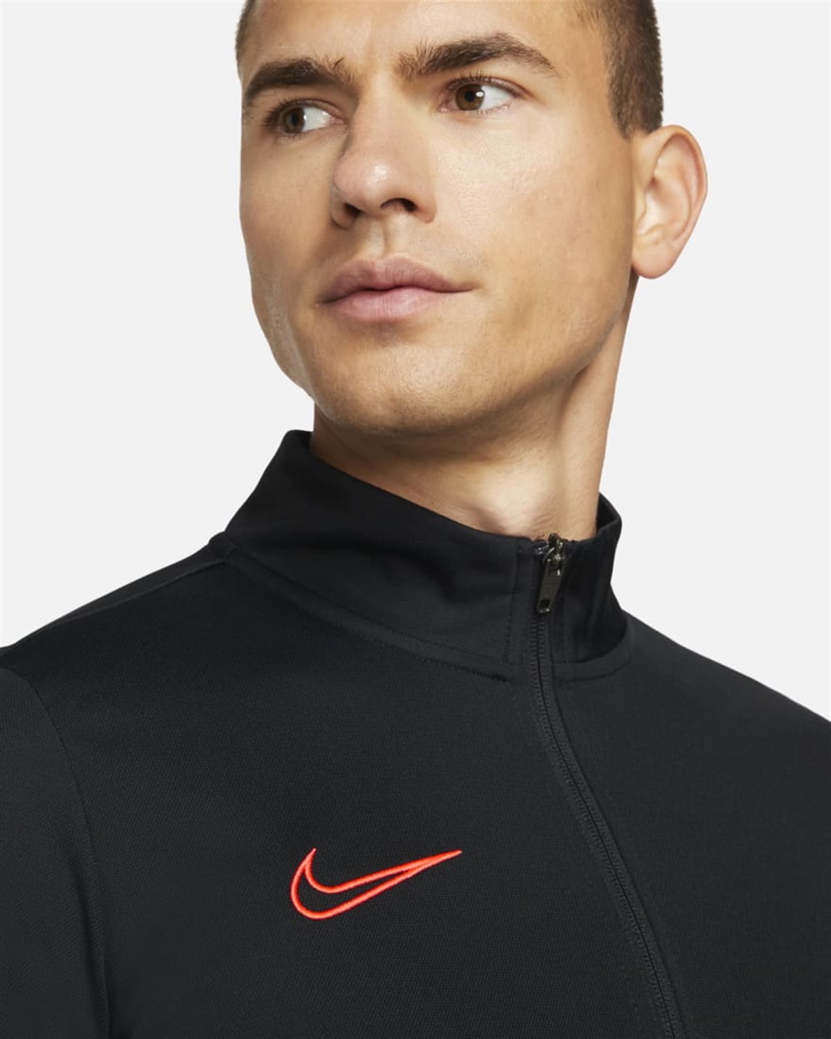 M NK DF ACD21 TRK SUIT K - BEYAZ(SİMLİ)