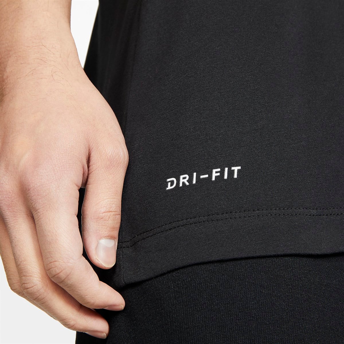 M NK DF TANK DFC SOLID - BEYAZ