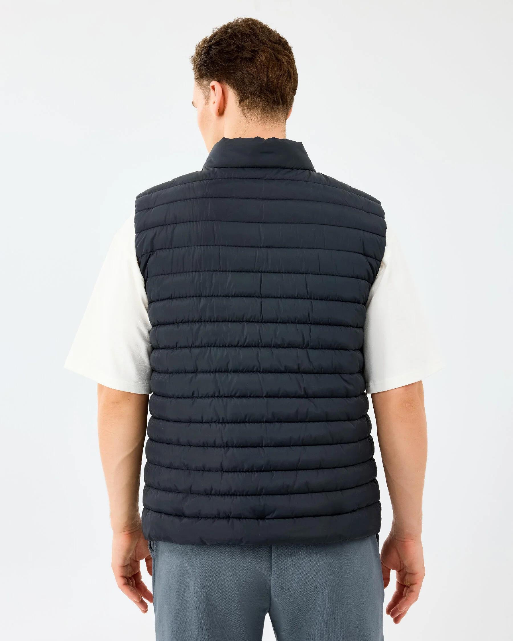 M Outerwear Polar Lining Paded Vest - 3817