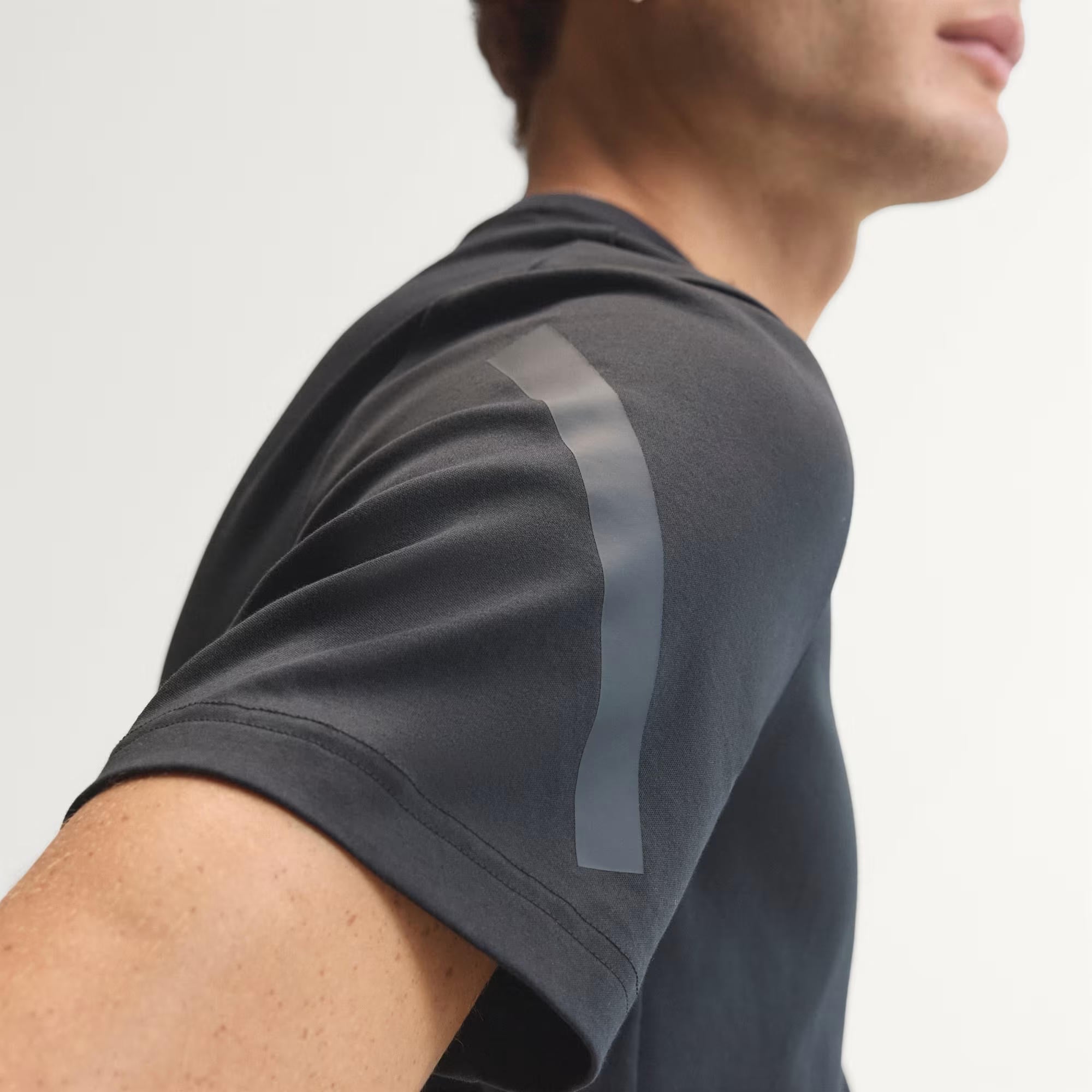M Z.N.E. TEE RE - ADIDAS SIYAH