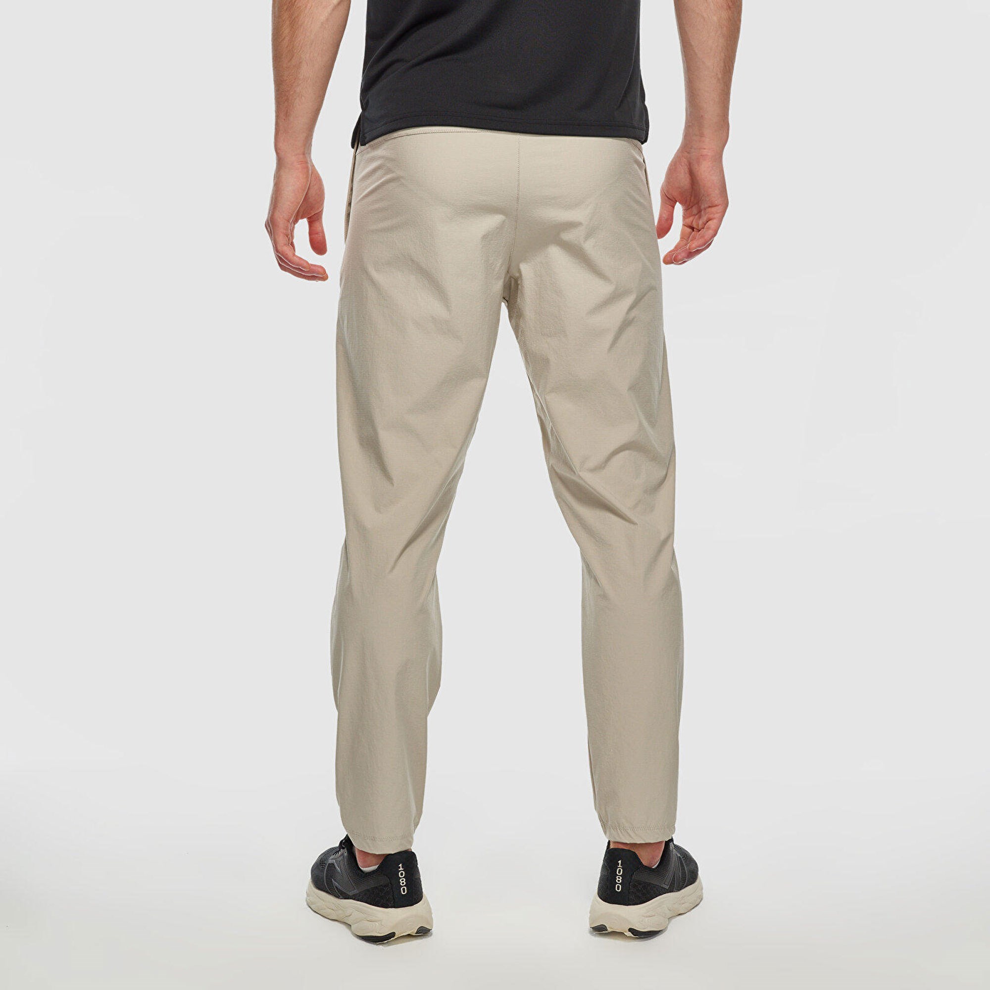 NB Lifestyle Men Pants - BEJ