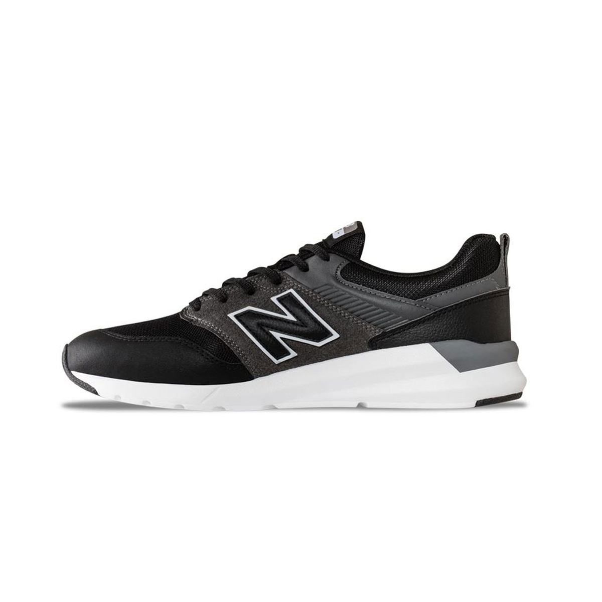 New Balance 009 Erkek Günlük Spor Ayakkabı