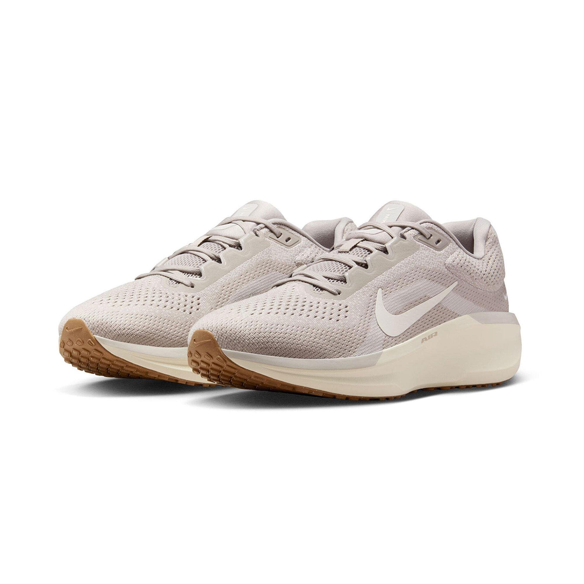 NIKE AIR WINFLO 11 - KREM