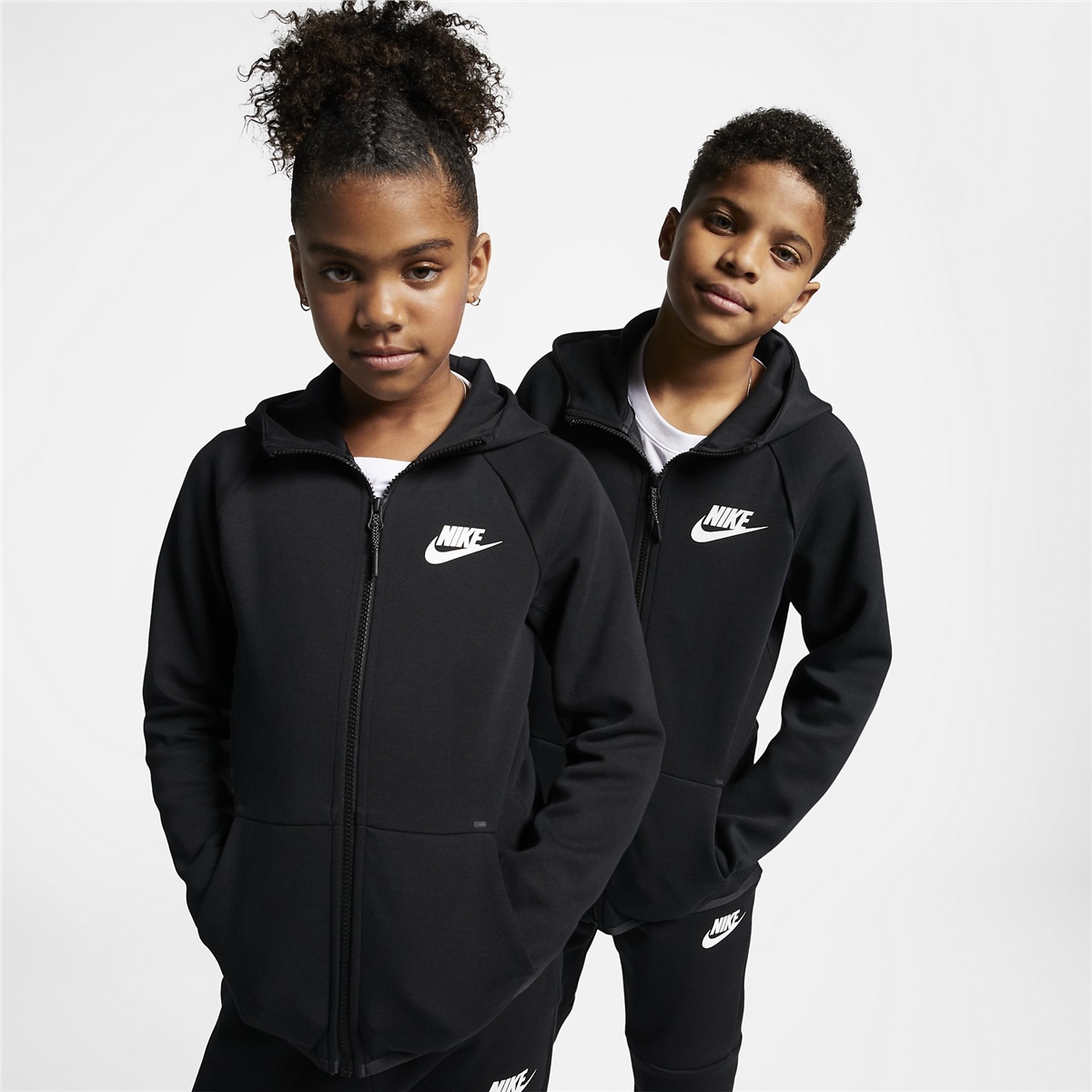Nike B Nsw Tch FZ Essentials Çocuk Sweatshirt 