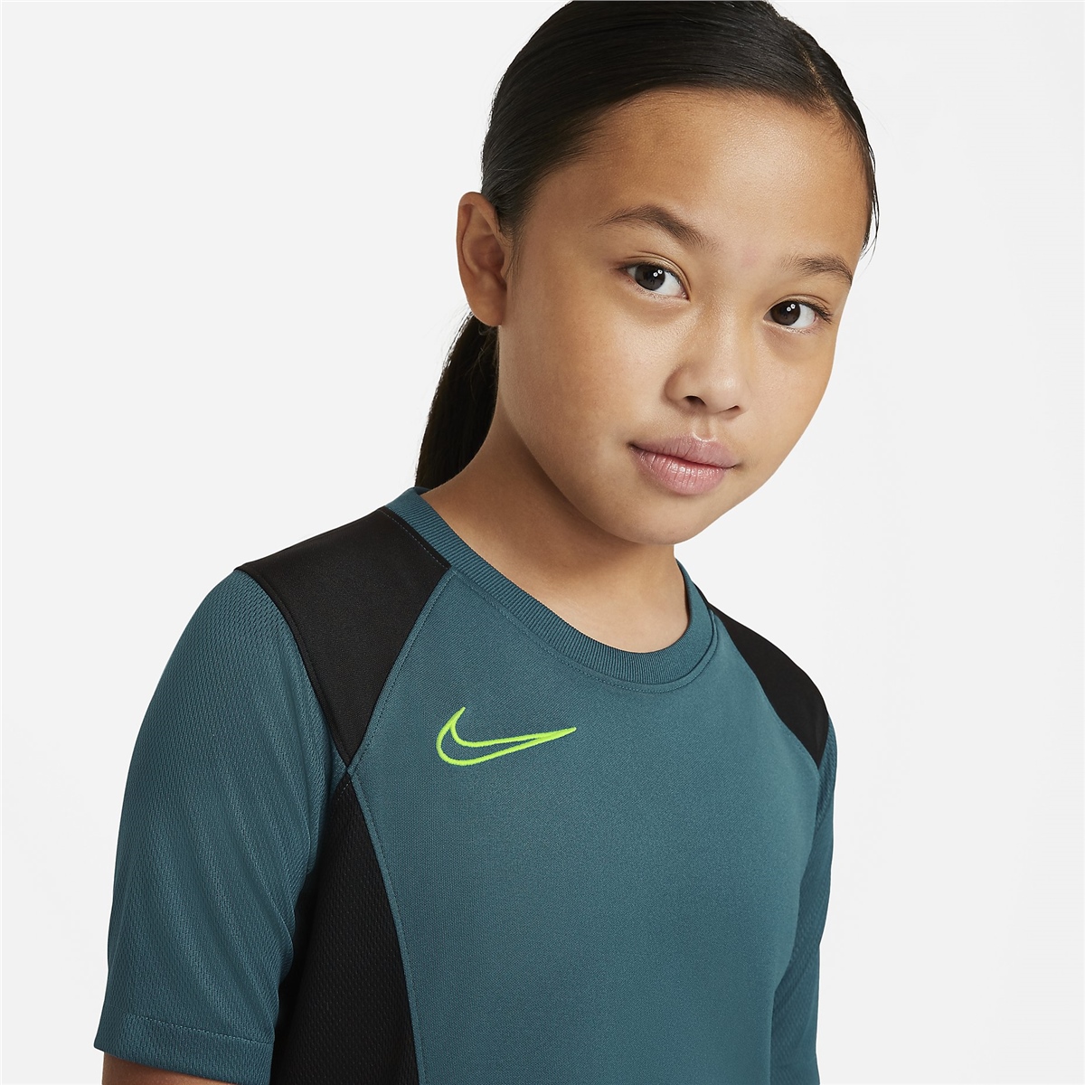 Nike Dri-Fit Academy JR Çocuk Tişört