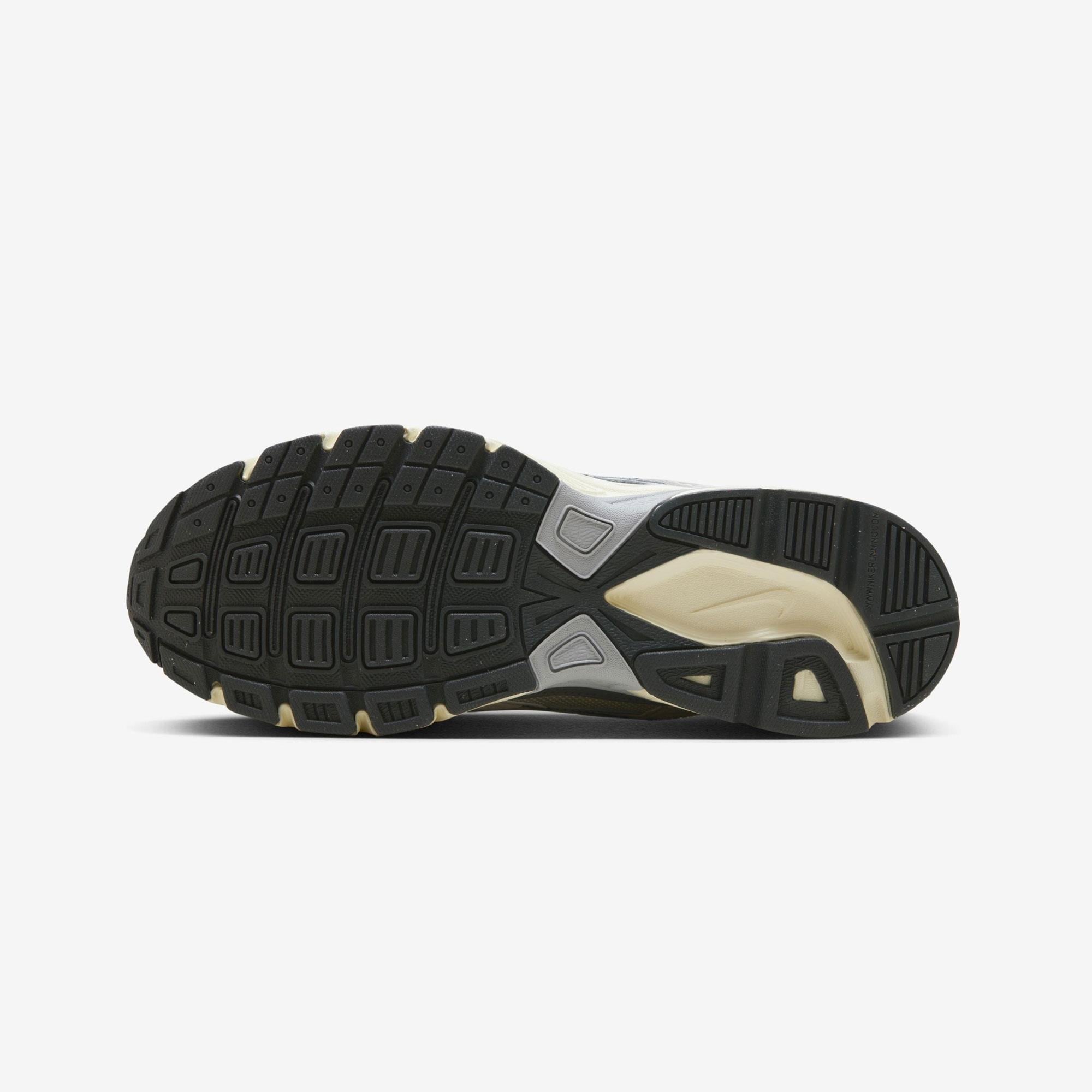 NIKE INITIATOR - SİYAH