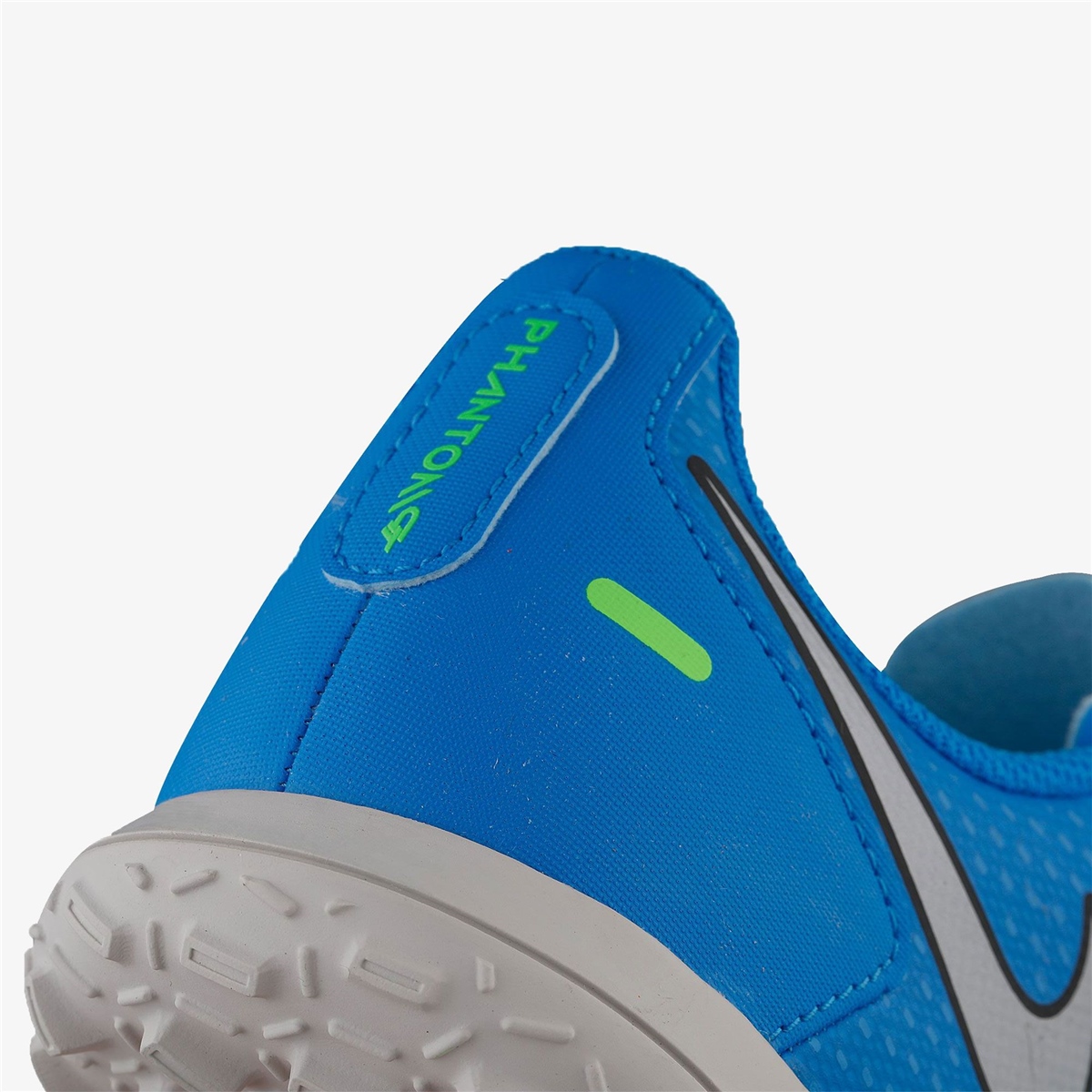Nike Jr. Phantom GT Club TF Çocuk Halı Saha Ayakkabısı