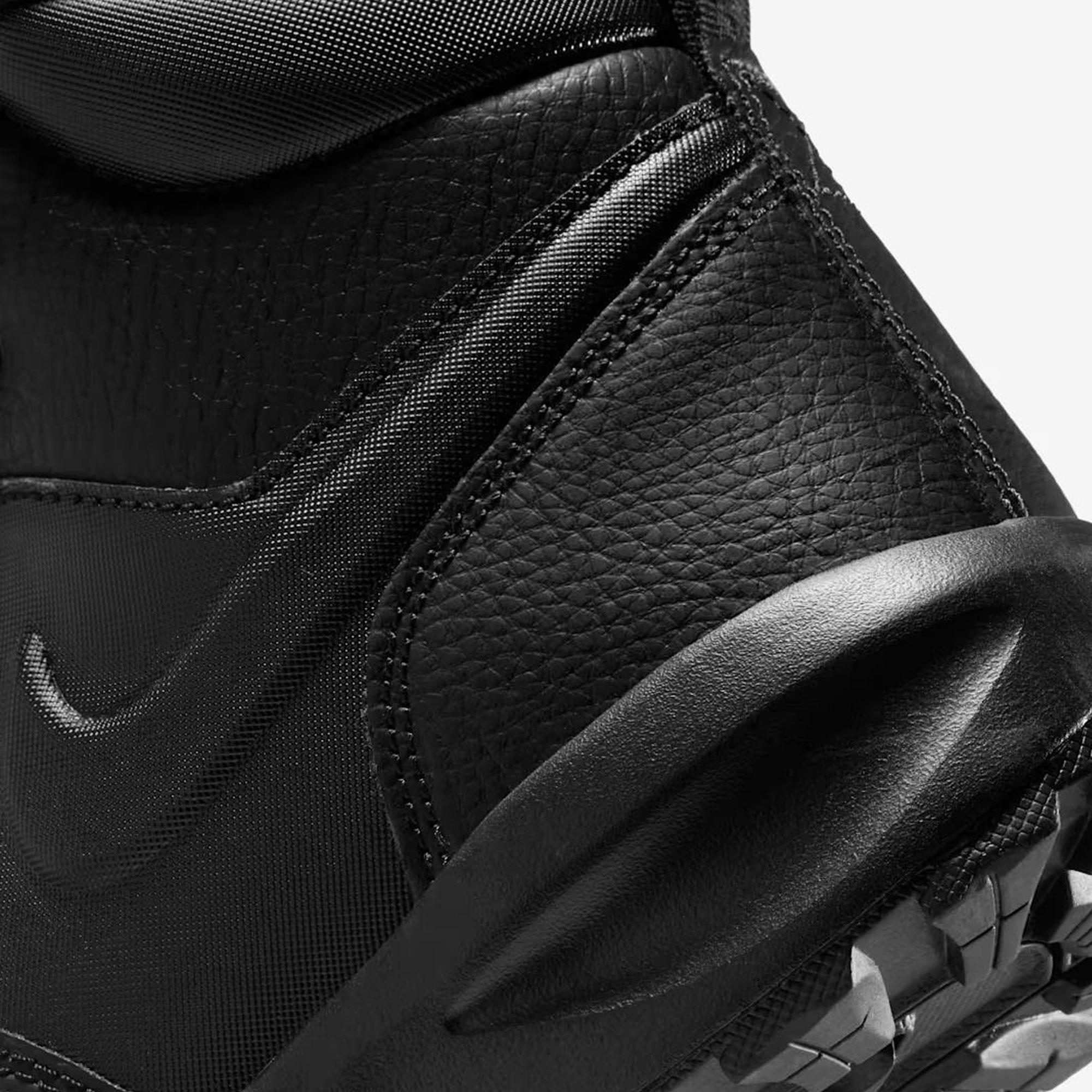 NIKE MANOA 17 (GS) - SİYAH