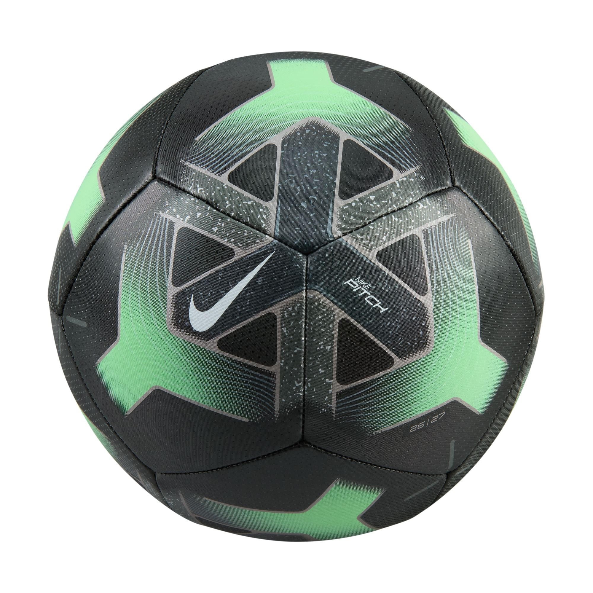 NIKE PITCH - FA26 - BEYAZ