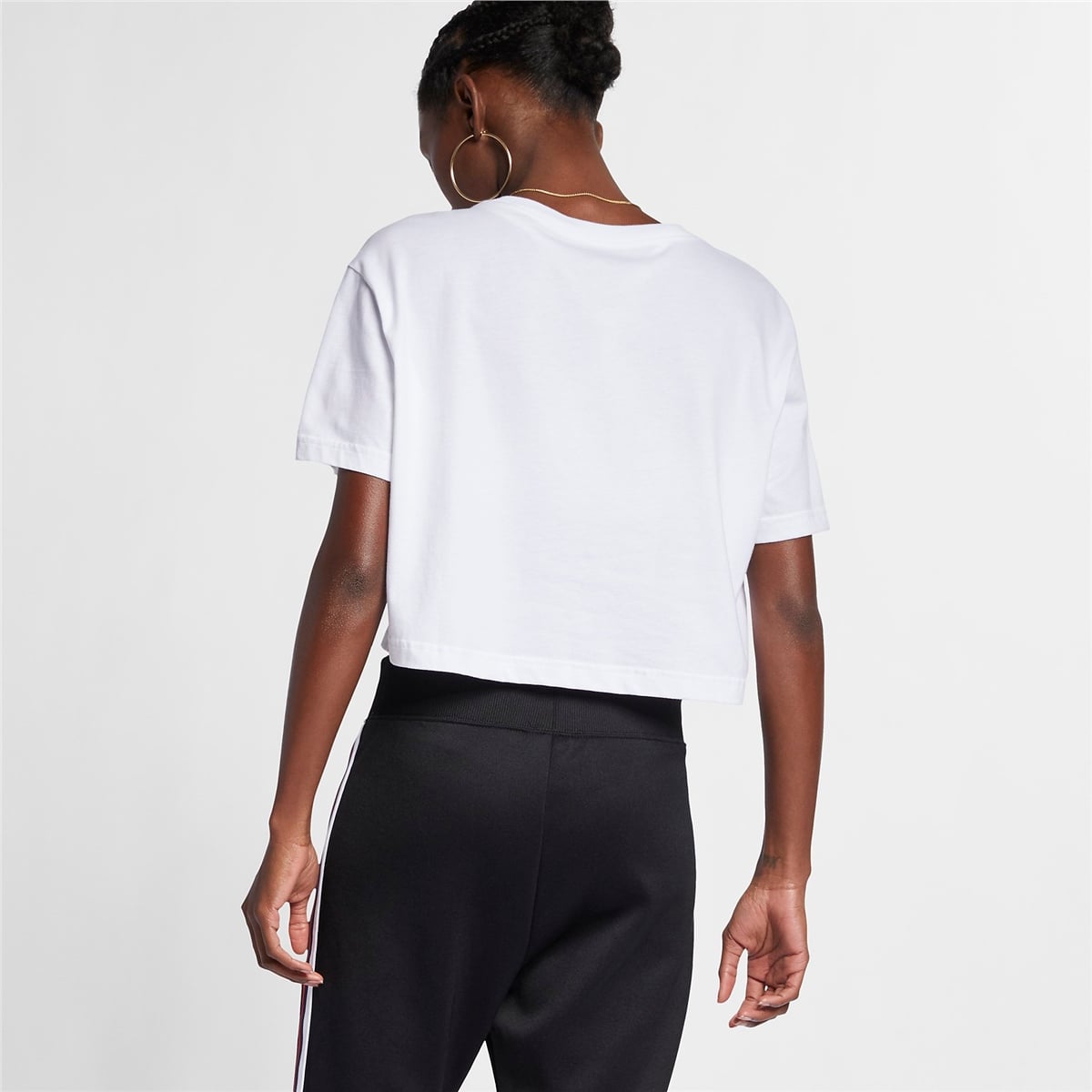 Nike Sportswear Essential Women's Cropped Kadın Tişört