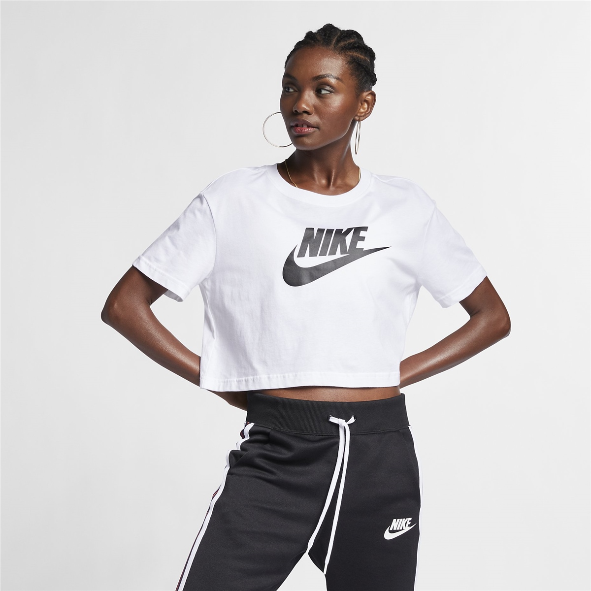 Nike Sportswear Essential Women's Cropped Kadın Tişört
