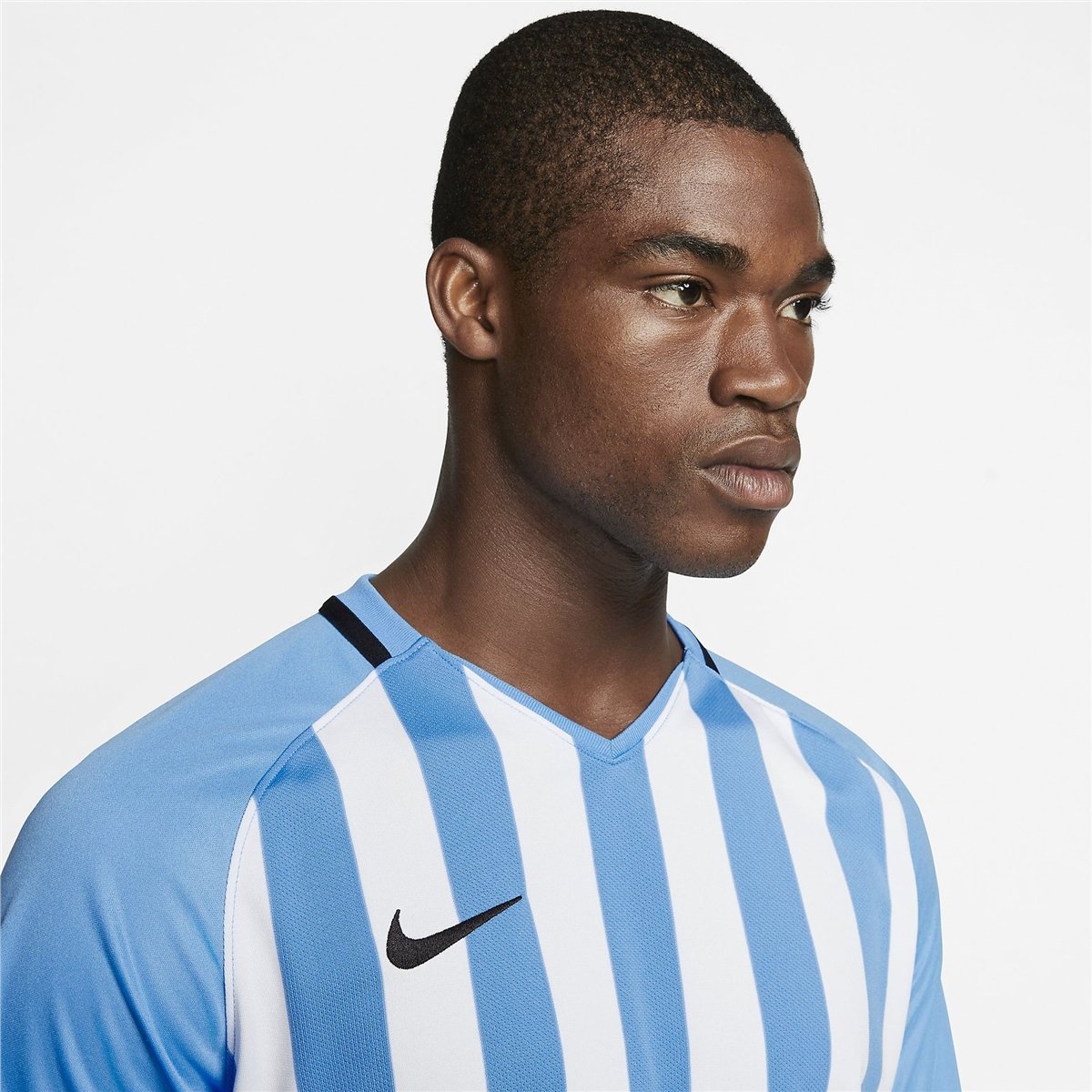 Nike Striped Division III Erkek Futbol Forması