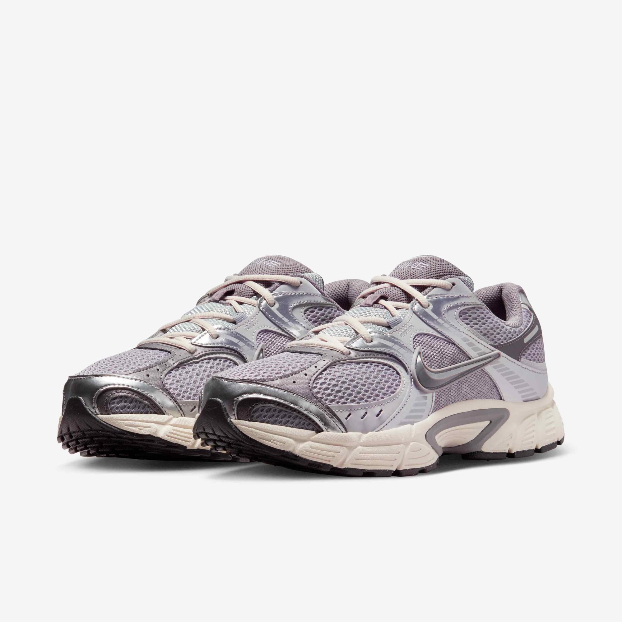 NIKE V5 RNR - GRİ