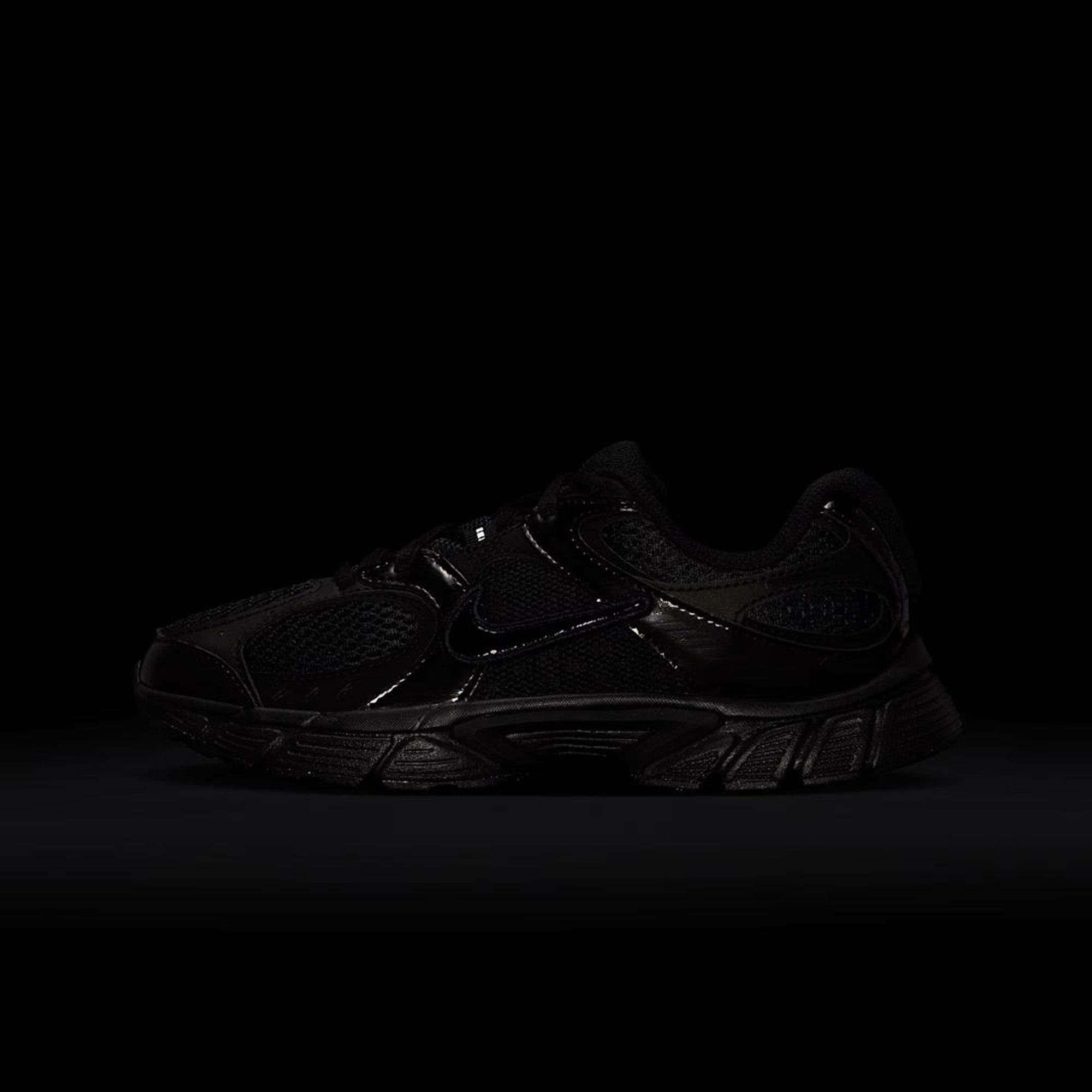 NIKE V5 RNR (GS) - FÜME