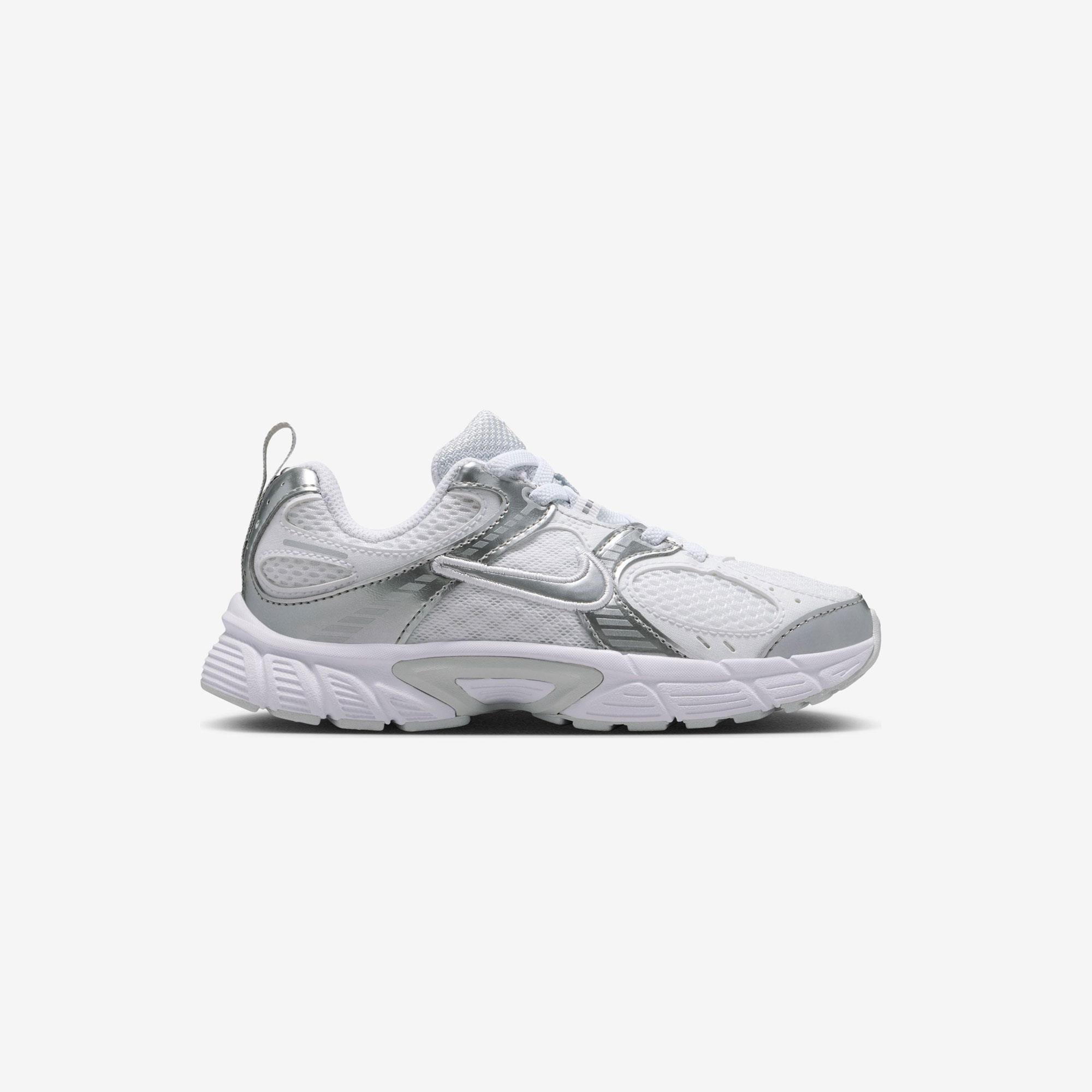 NIKE V5 RNR (PS) - GÜMÜŞ NUBUK