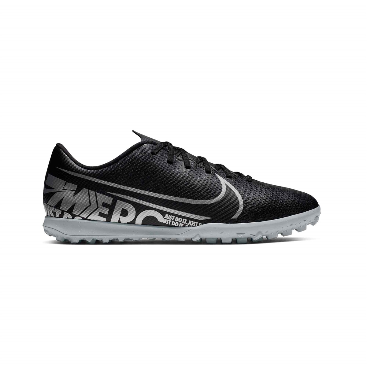 Nike Vapor 13 Club Erkek Halı Saha Ayakkabısı 