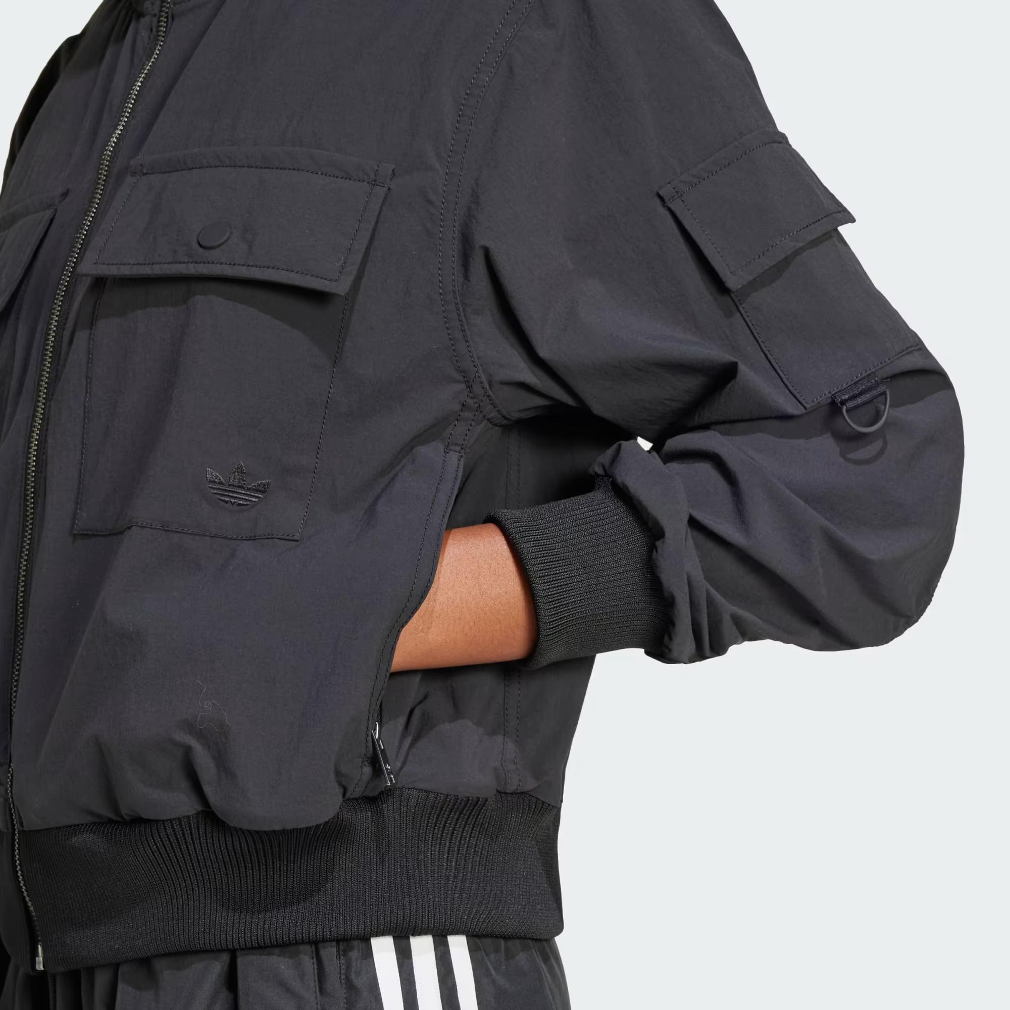 P ESS JKT WOVEN - ADIDAS SIYAH