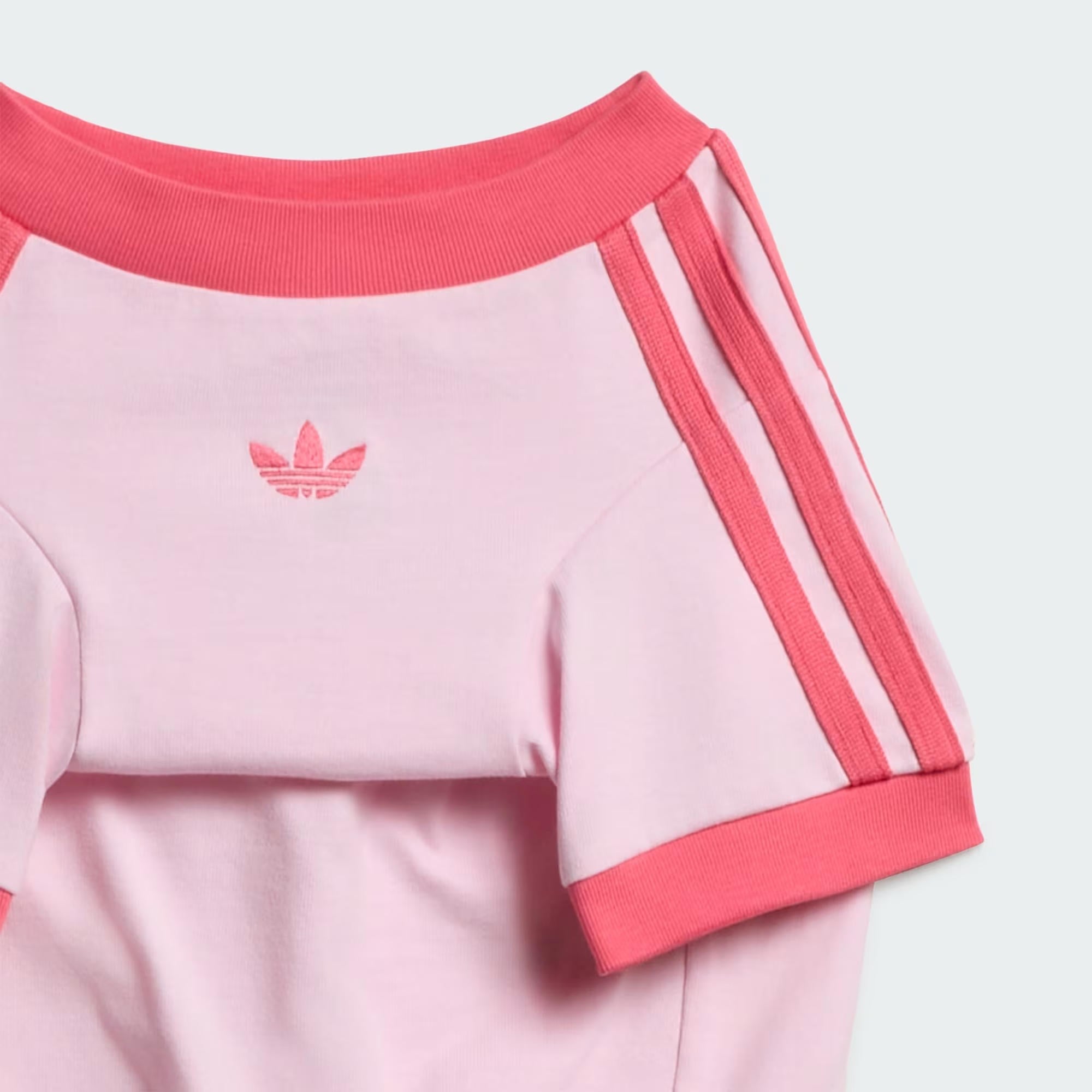 PET CALI TEE - ADIDAS SIYAH